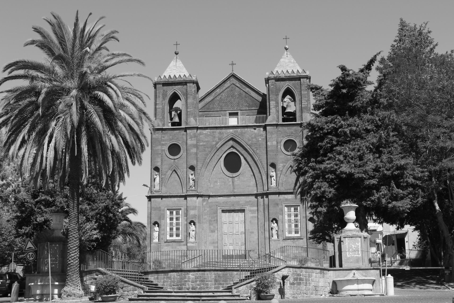 Chiesa di Santa Maria delle Grazie, Frazione Vaccheria, Caserta.