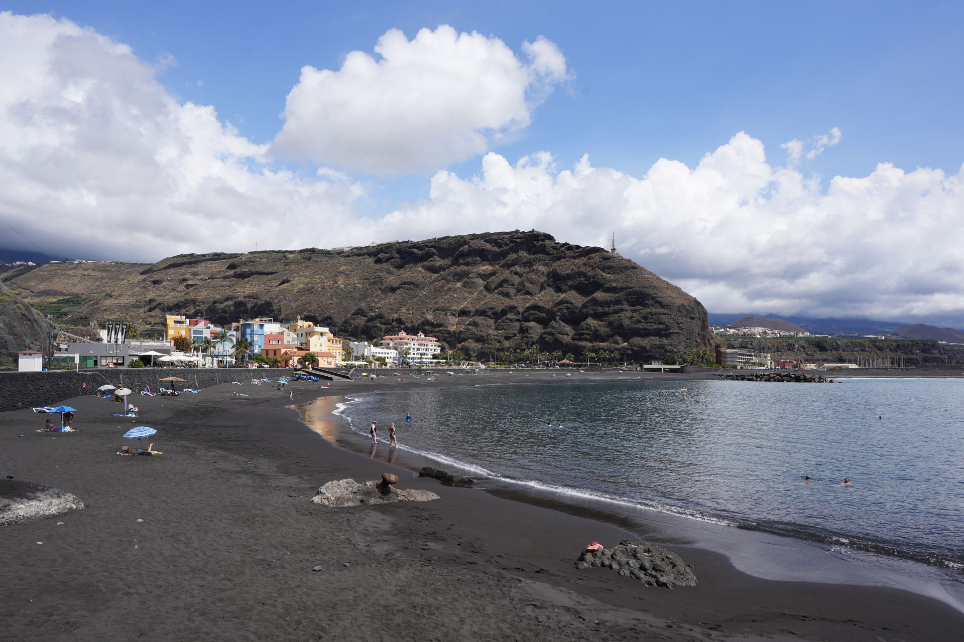 Playa de El Puerto / Puerto de Tazacorte, La Palma, Canary Isla…