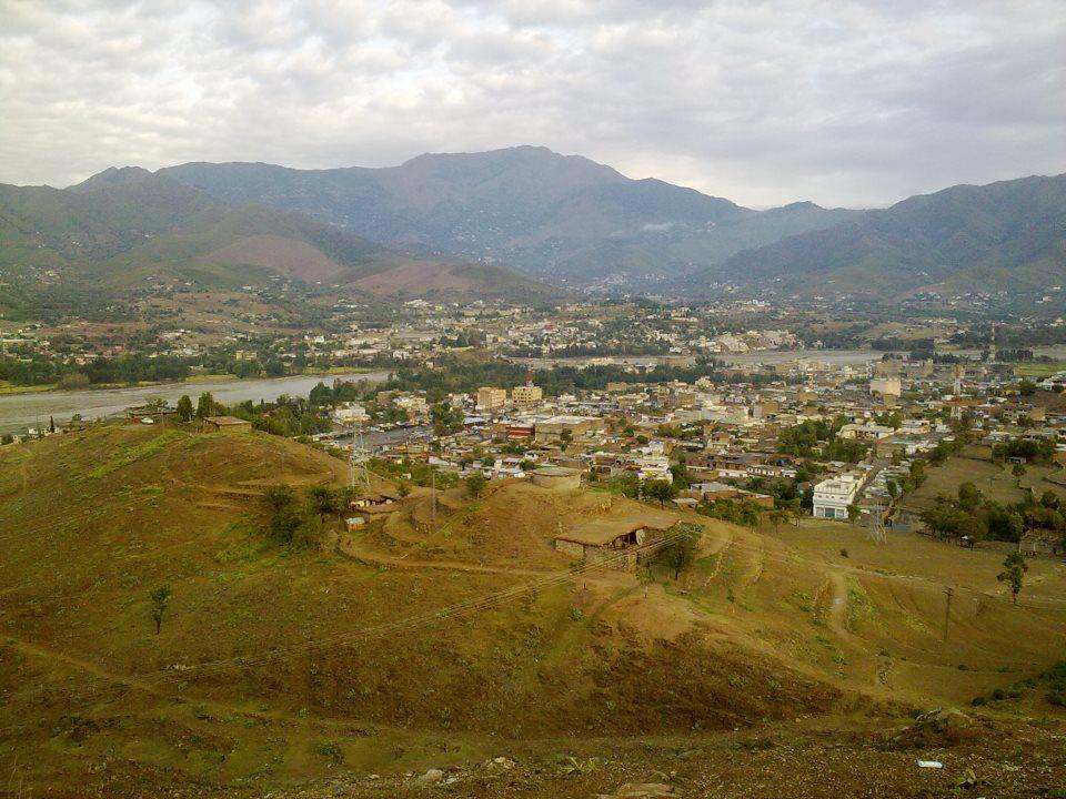 Overview of Timergara from Mandal abad