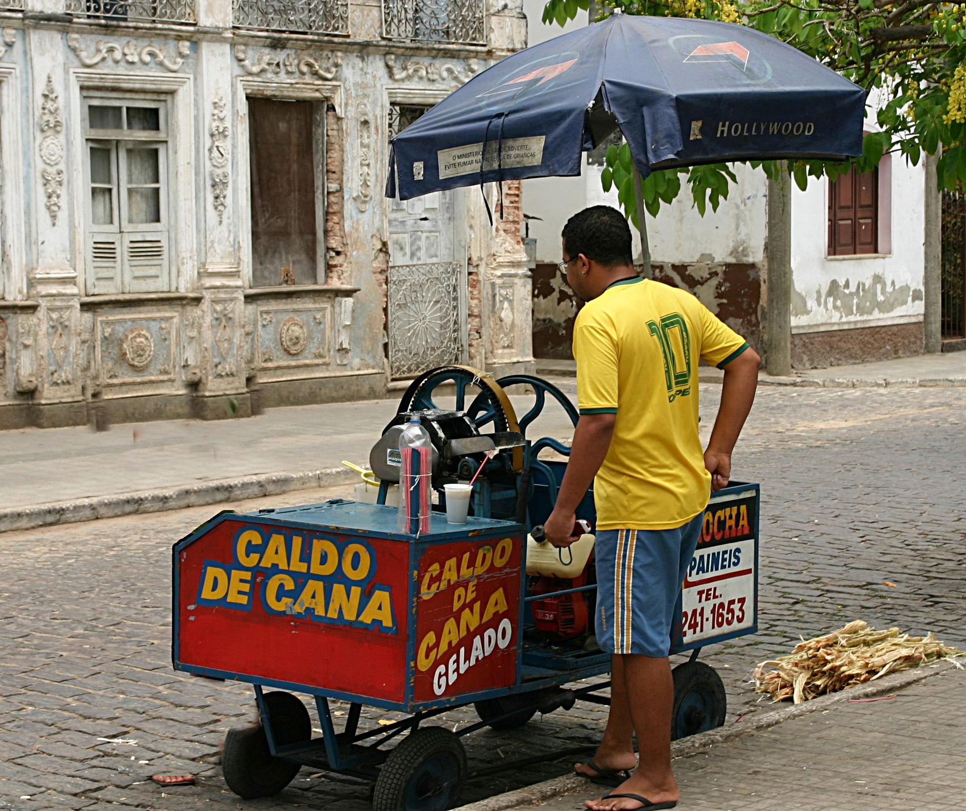 Hand-made cane juice Santo Amaro, State of Bahia Brazil.