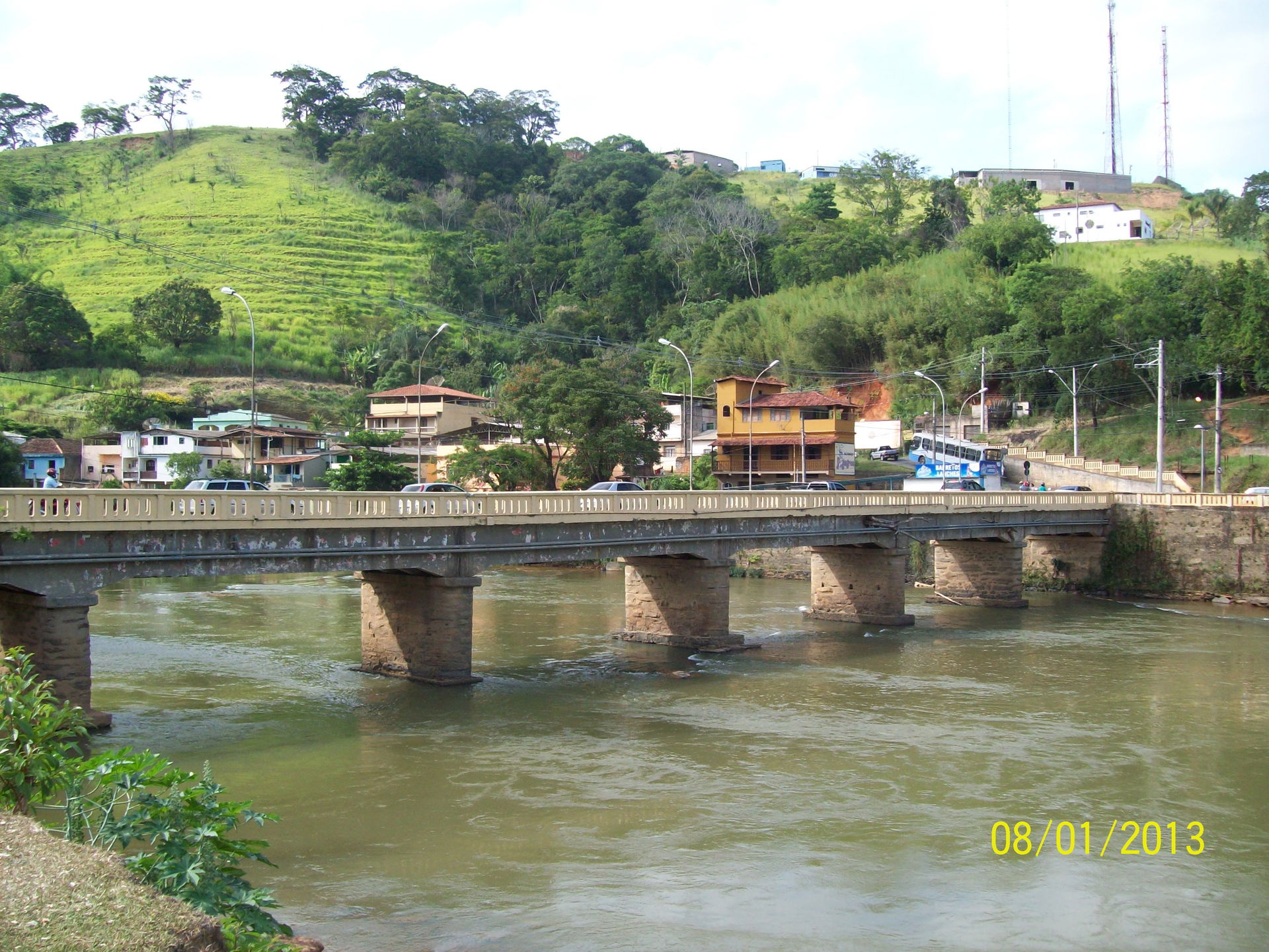 Ponte Nova MG Brasil - Ponte Velha sobre o Rio Piranga