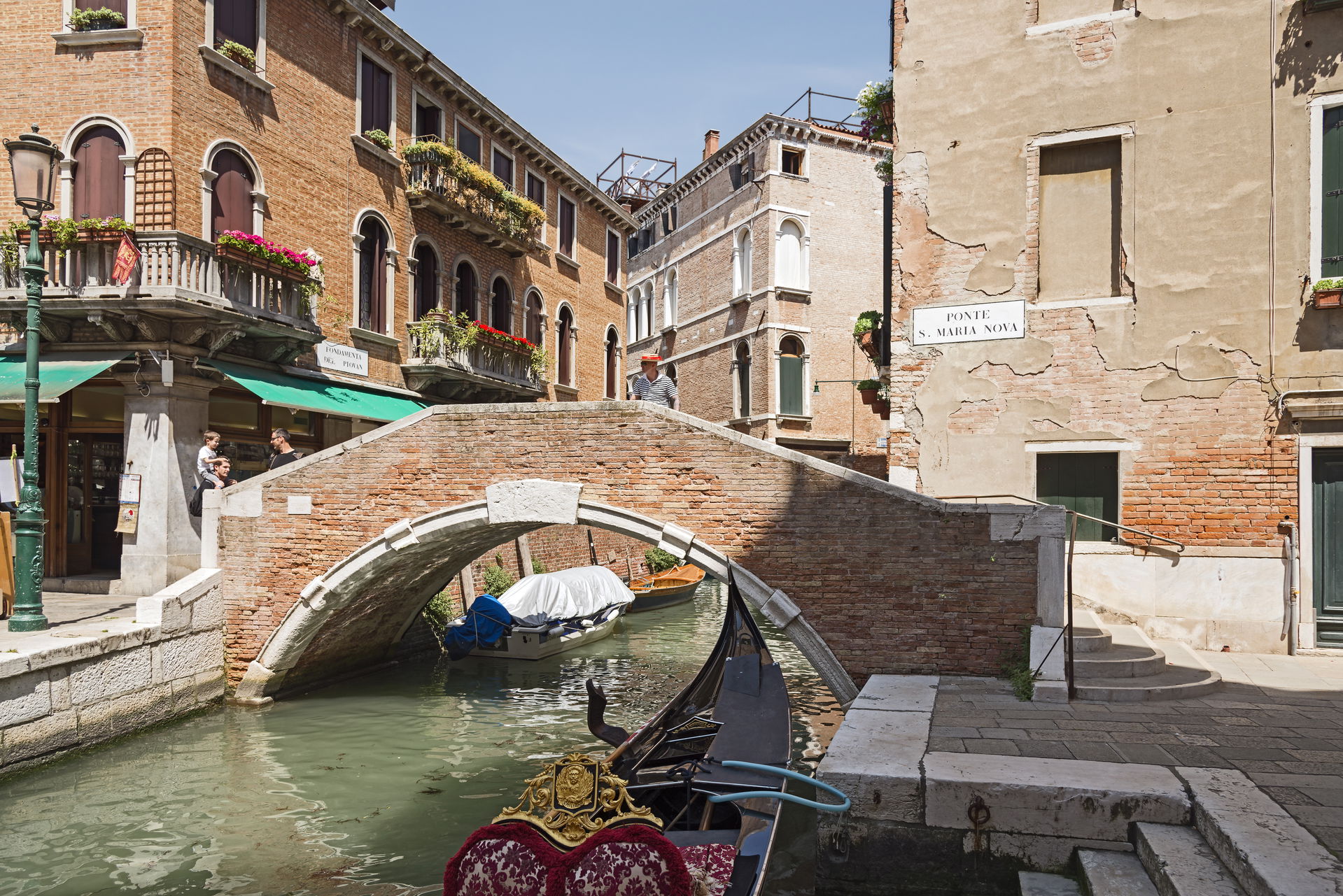 Ponte Santa Maria Nova on rio dei Miracoli - Venice