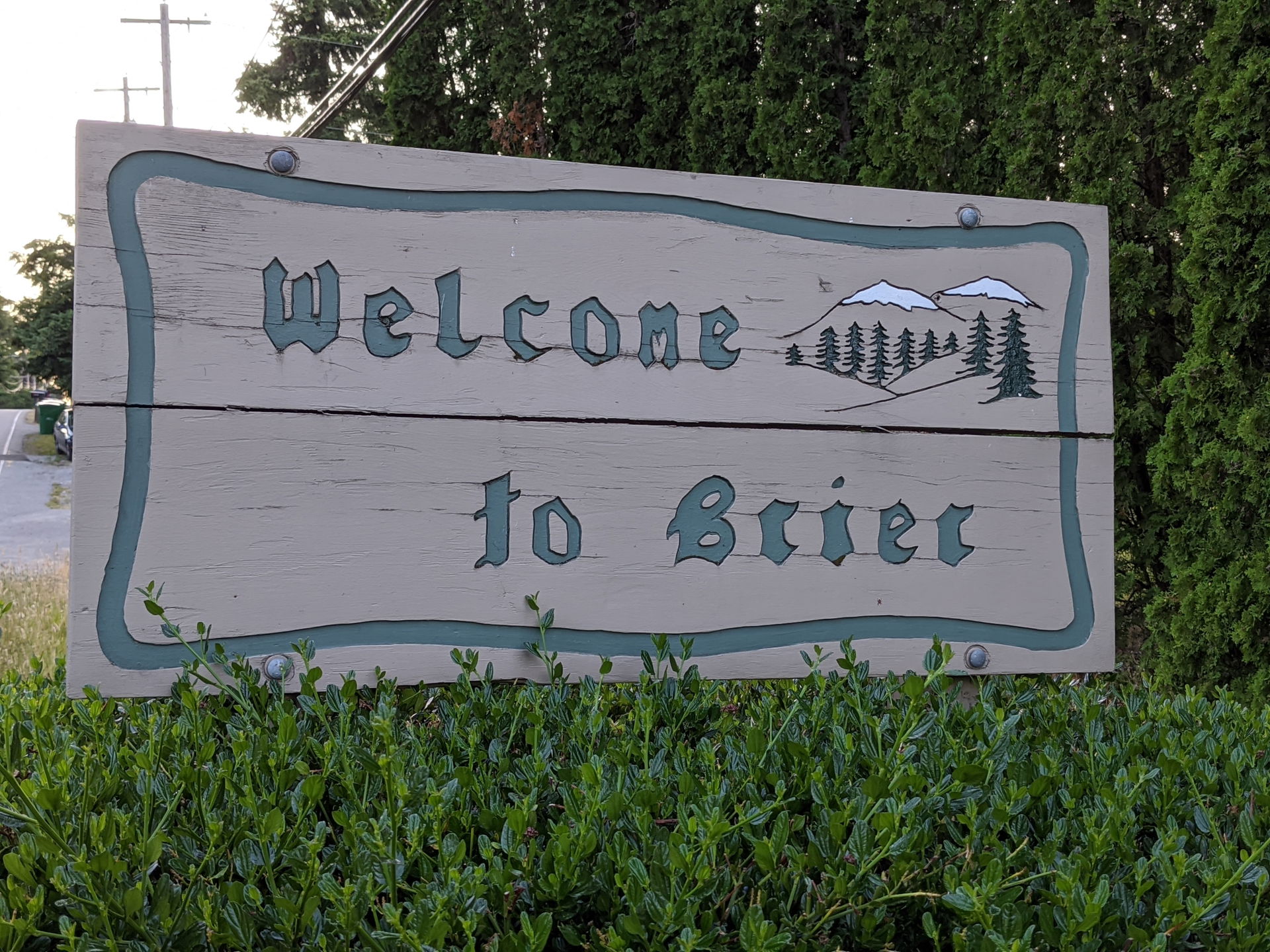 "Welcome to Brier" sign in Brier, WA. July 2020.