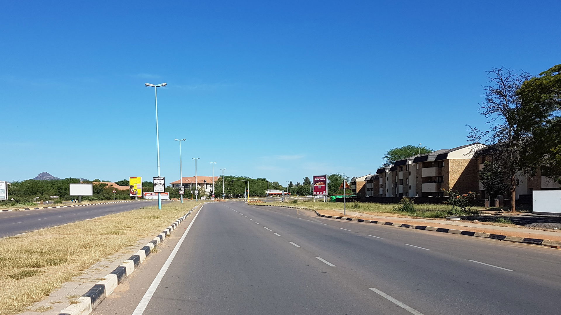 Tlokweng Road near Riverwalk Mall. Empty roads during the lockd…
