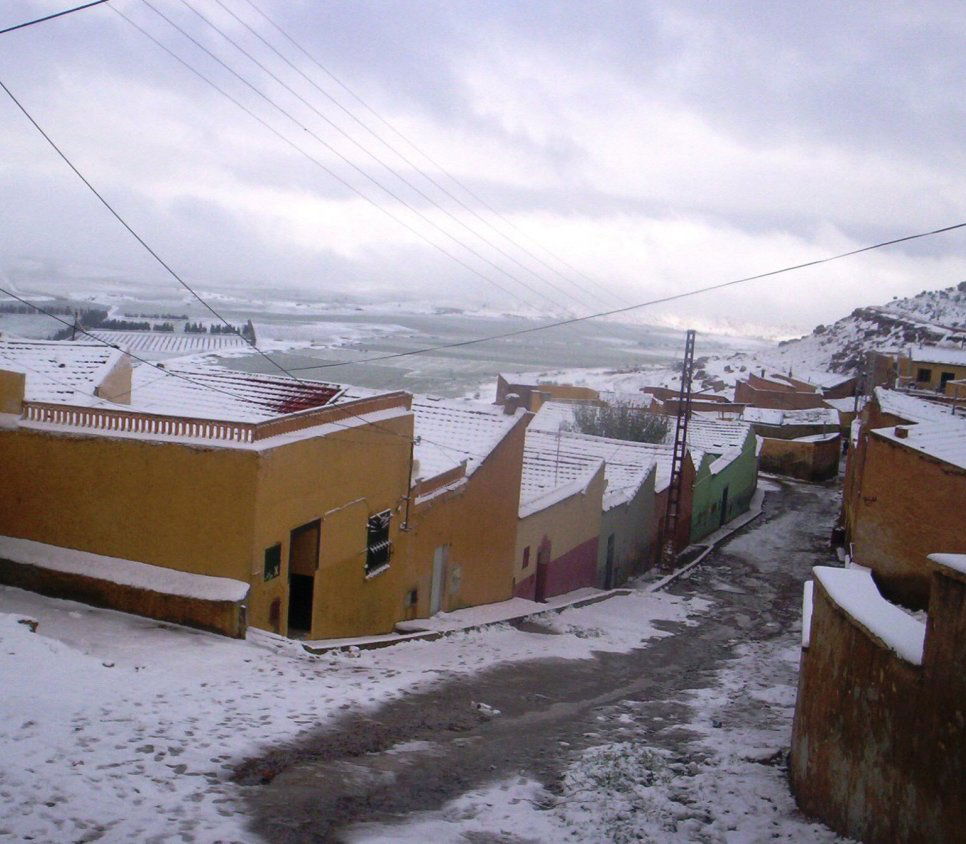 Vue des bas-quartiers de Frenda.