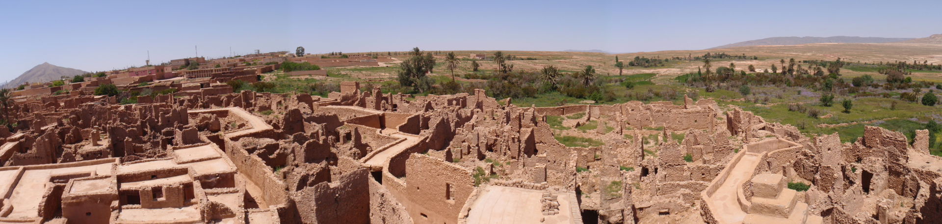 Chellala: le Ksar, en cours de restauration.
