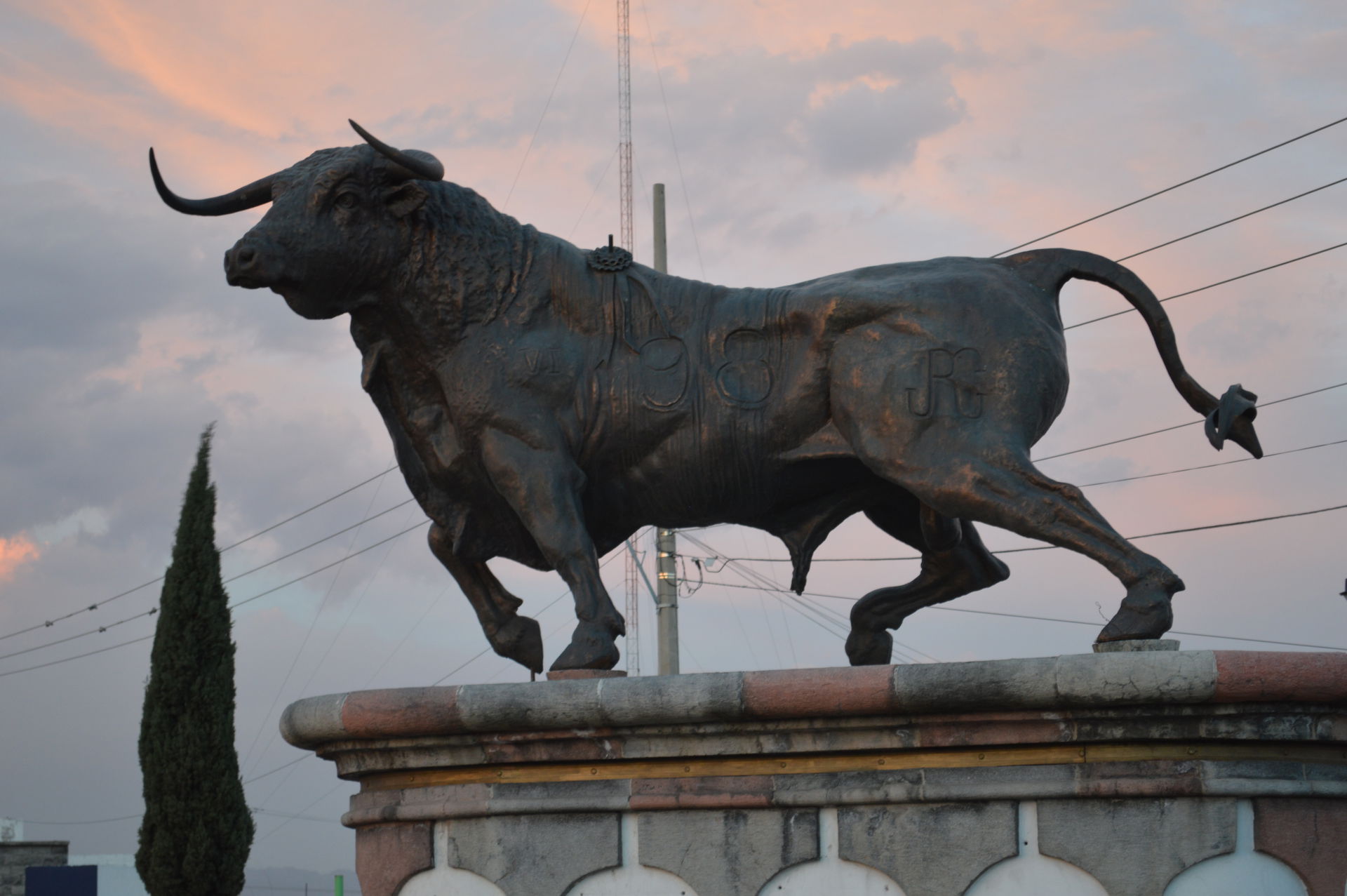 Monumento al Toro Bravo by Diodoro Rodriguez Anaya at the entra…