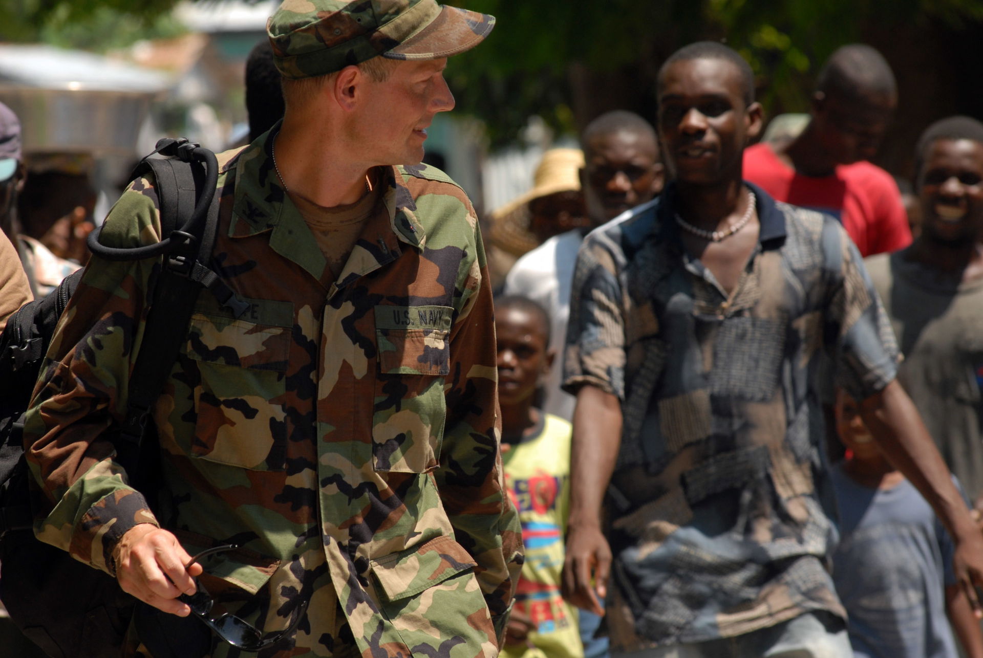 BELLE ANSE, Haiti (Sept. 18, 2008) Capt. Tim Shope, assigned to…