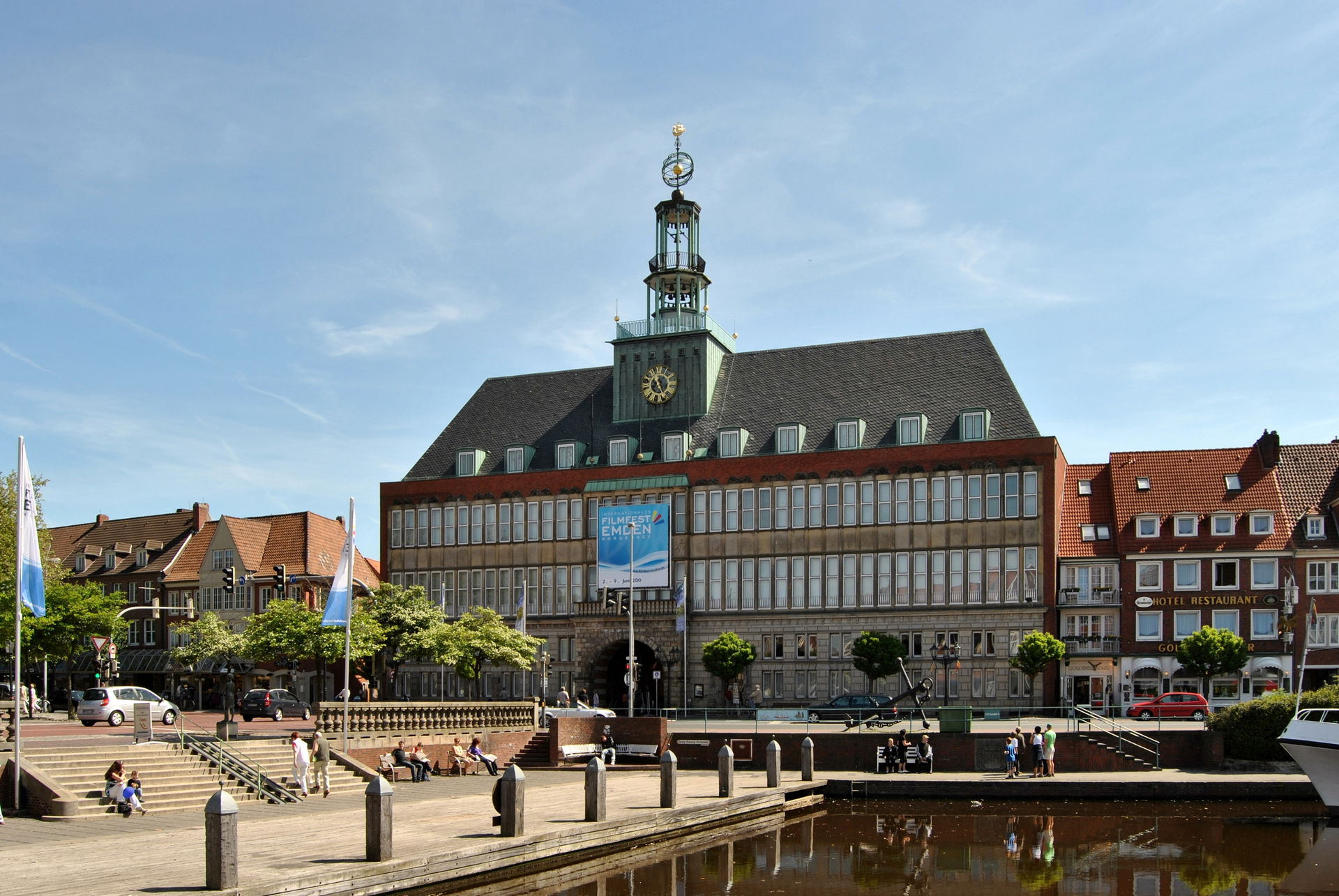 The city hall of Emden with the Ratsdelft in foreground