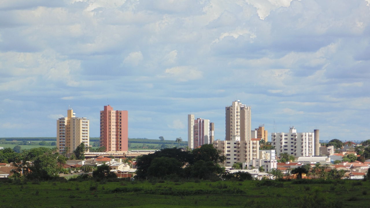 Cidade de Olímpia, SP.