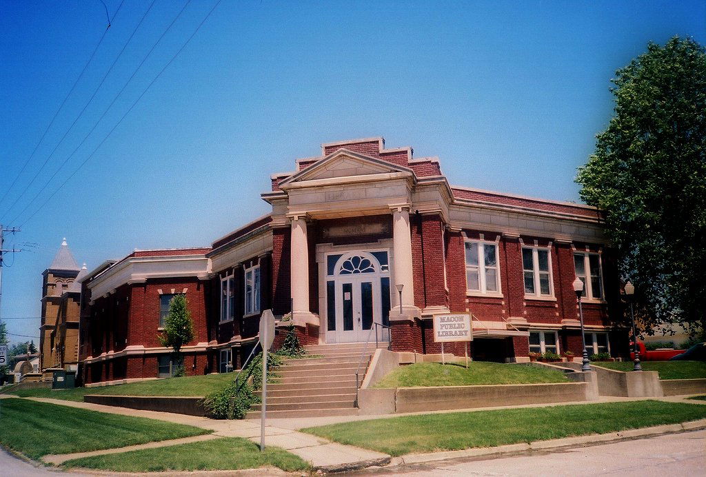 Macon Public Library. Located in Macon, Missouri. Photo taken 8…