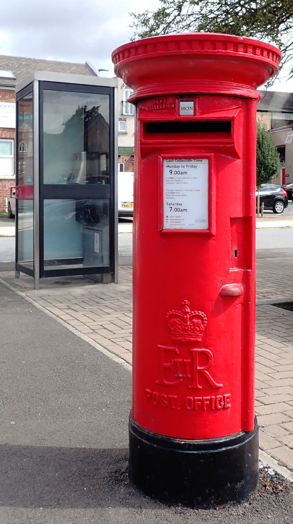 Post box, Park Place, Darlington