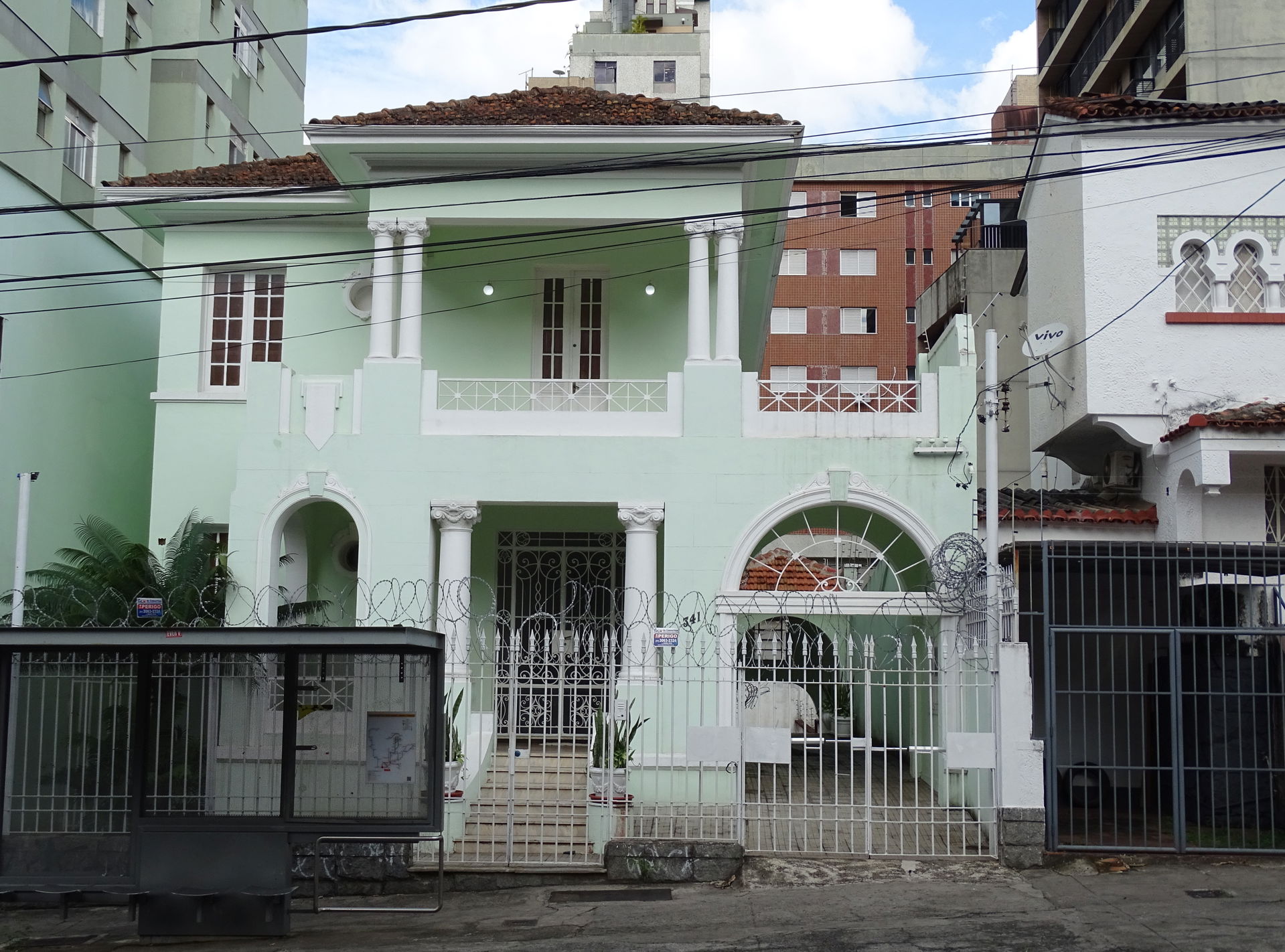 Avenida João Pinheiro, n.º 341, Belo Horizonte, Minas Gerais