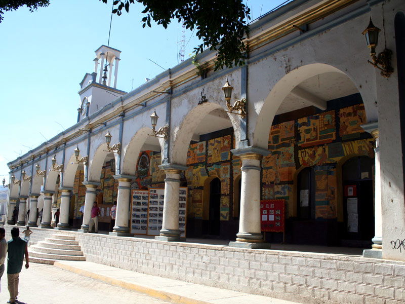 Presidencia municipal en el centro de la ciudad