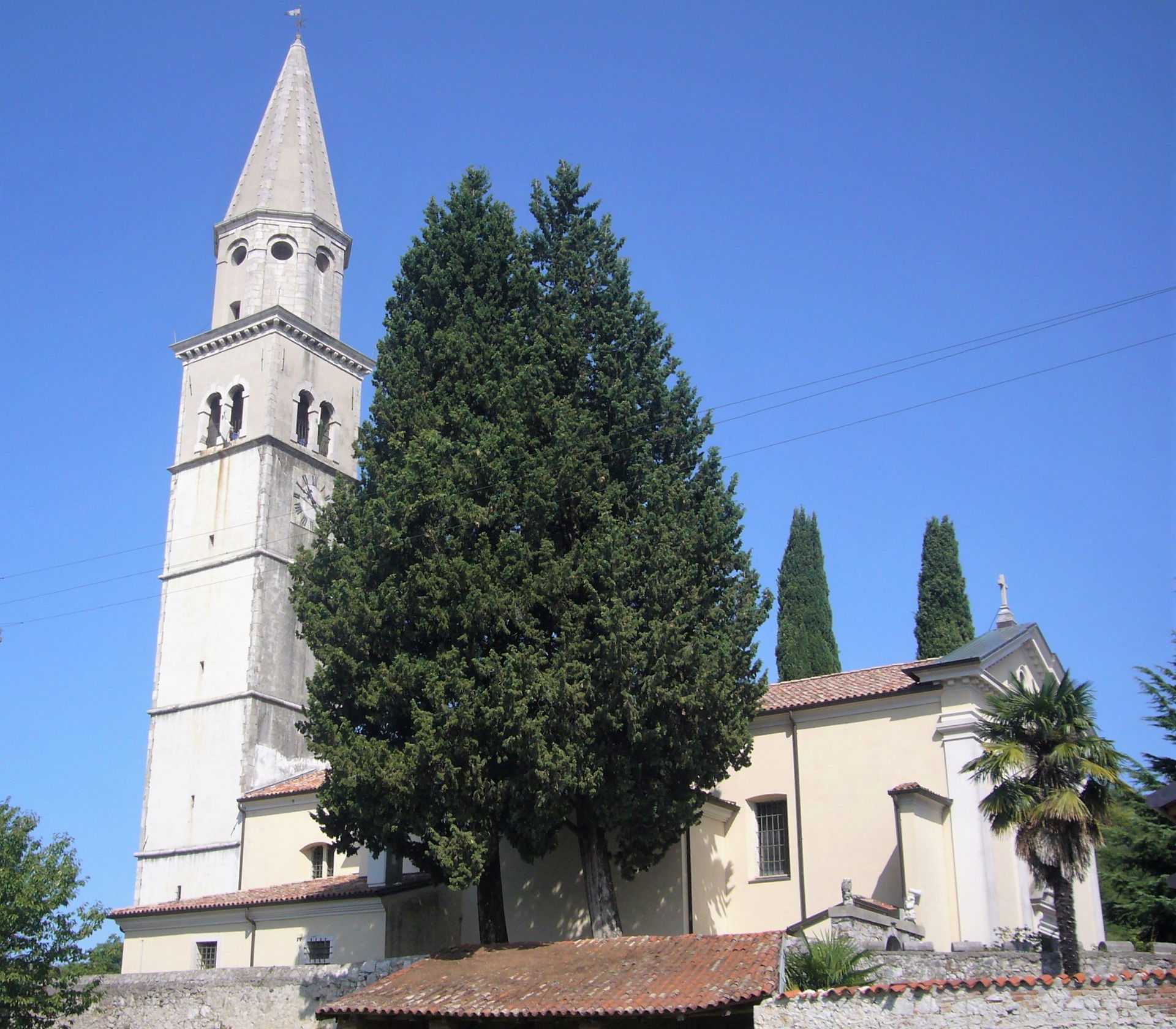 La chiesa di Santa Maria Assunta a Medea