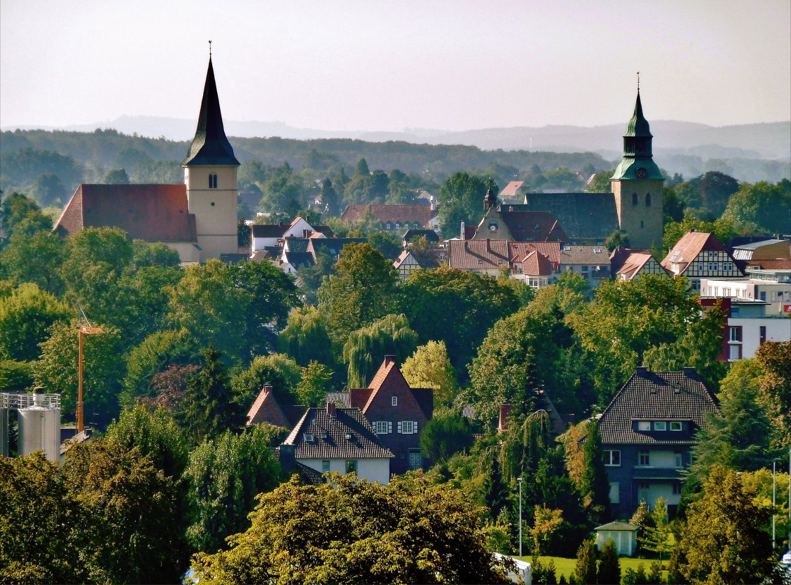 Blick auf das Zentrum der Stadt Melle vom "Meller Berg" (Wiehen…