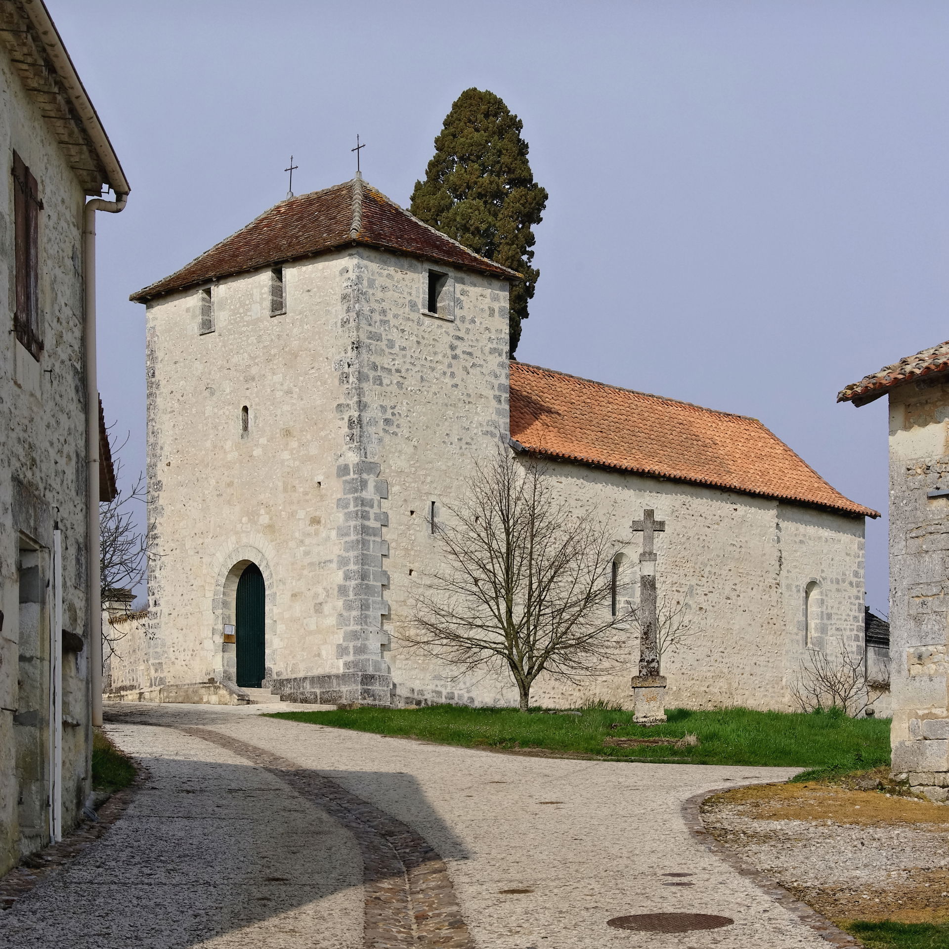 Church of Villars and wayside cross, Magnac-Lavalette-Villars, …