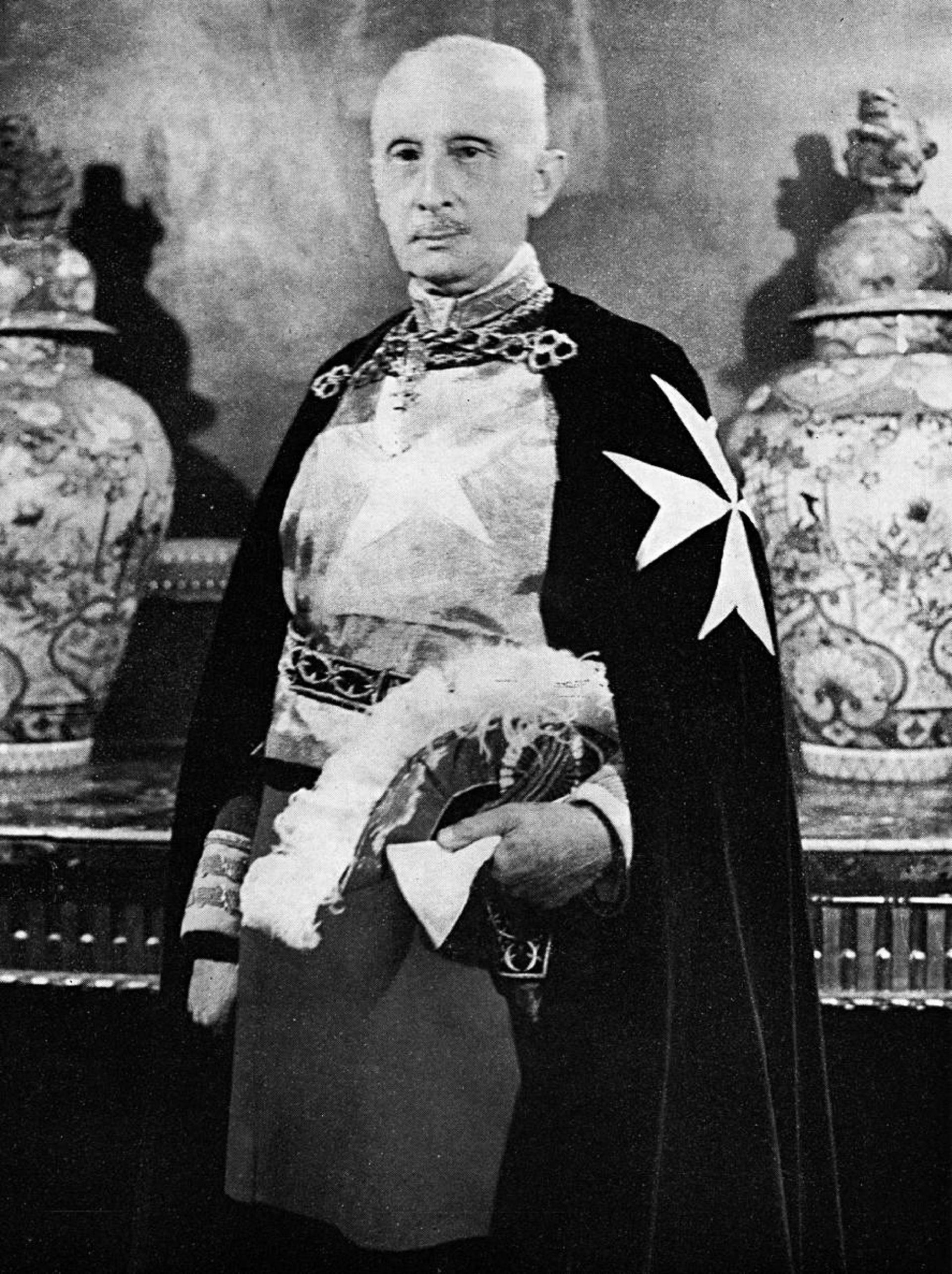 Official portrait of Lieutenant of Grand Master Fra Ernesto Pat…