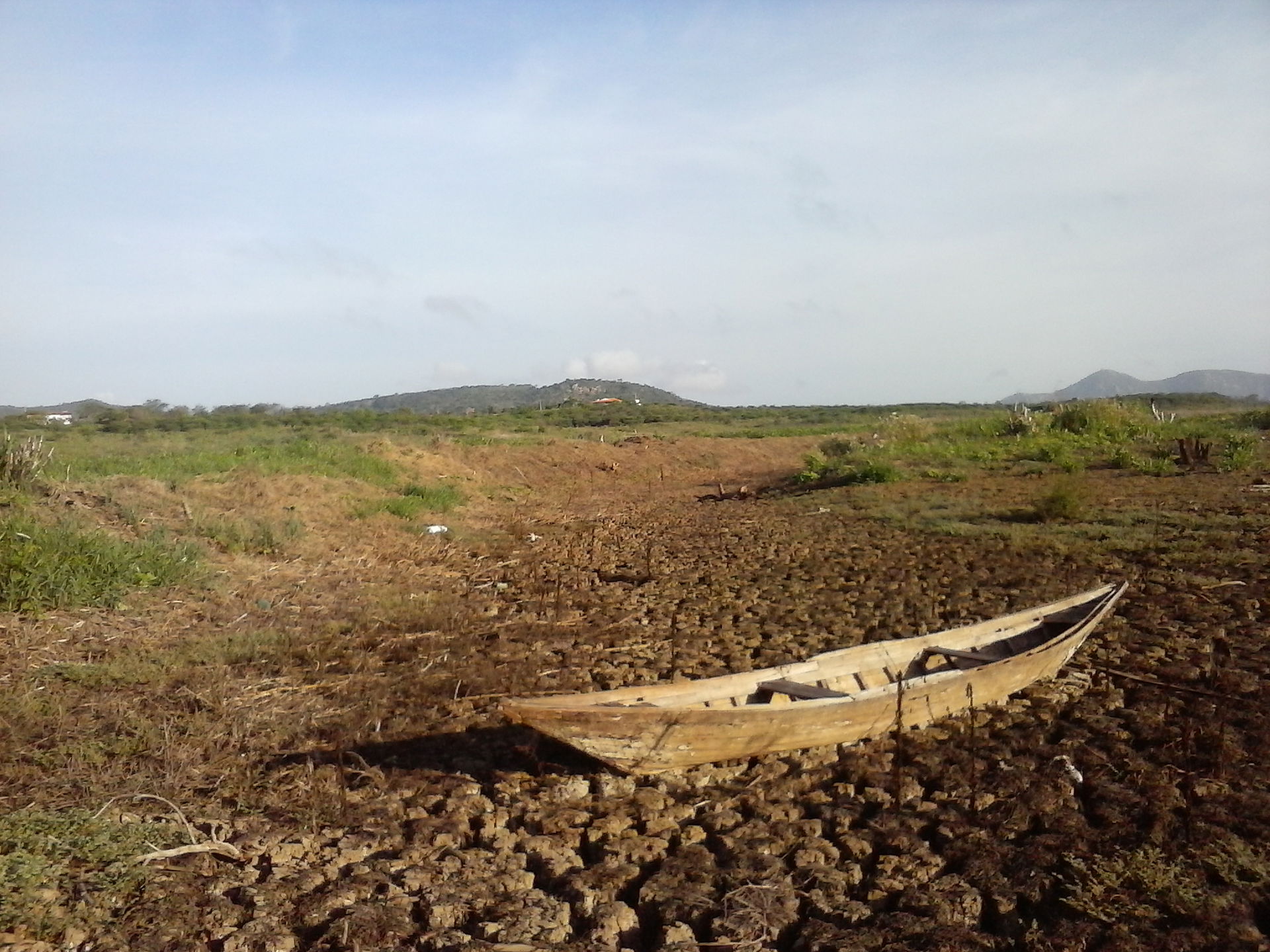 Dry weir in the countryside of Santa Quitéria, Ceará, Brazil.