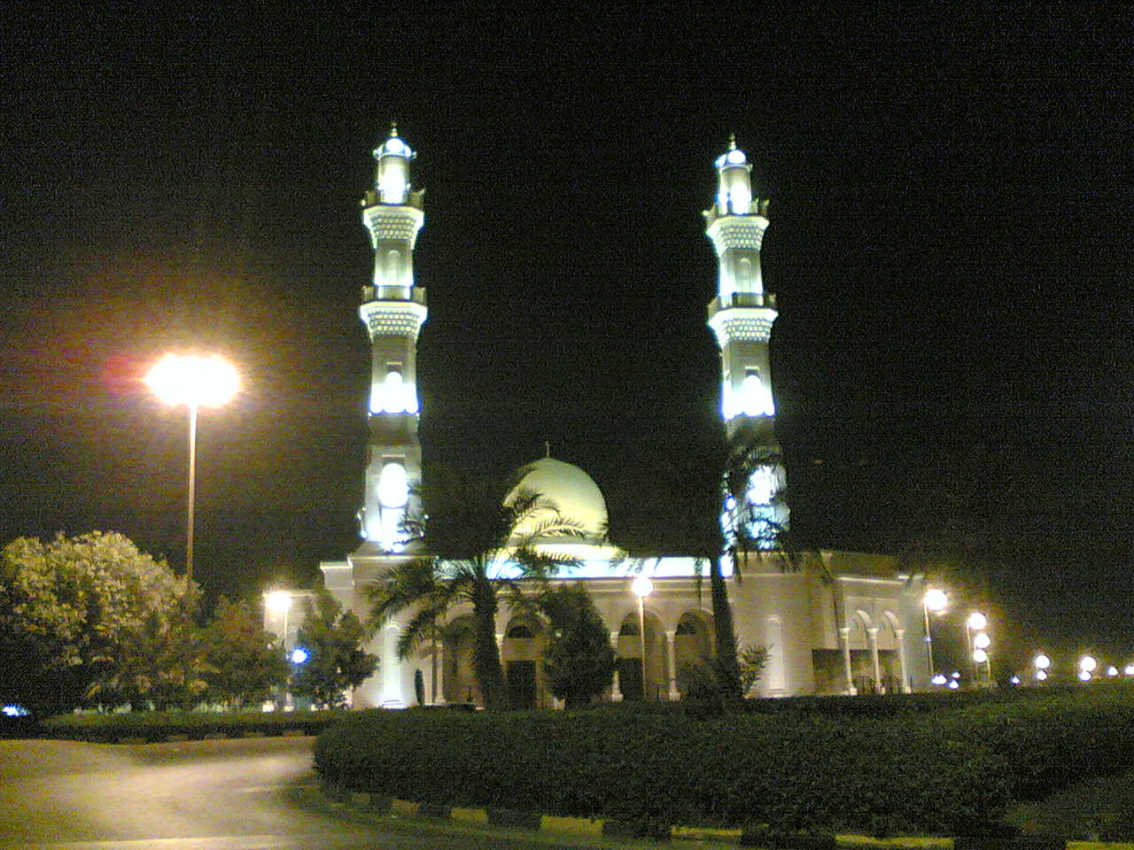 This is the holly masjed of Isa town