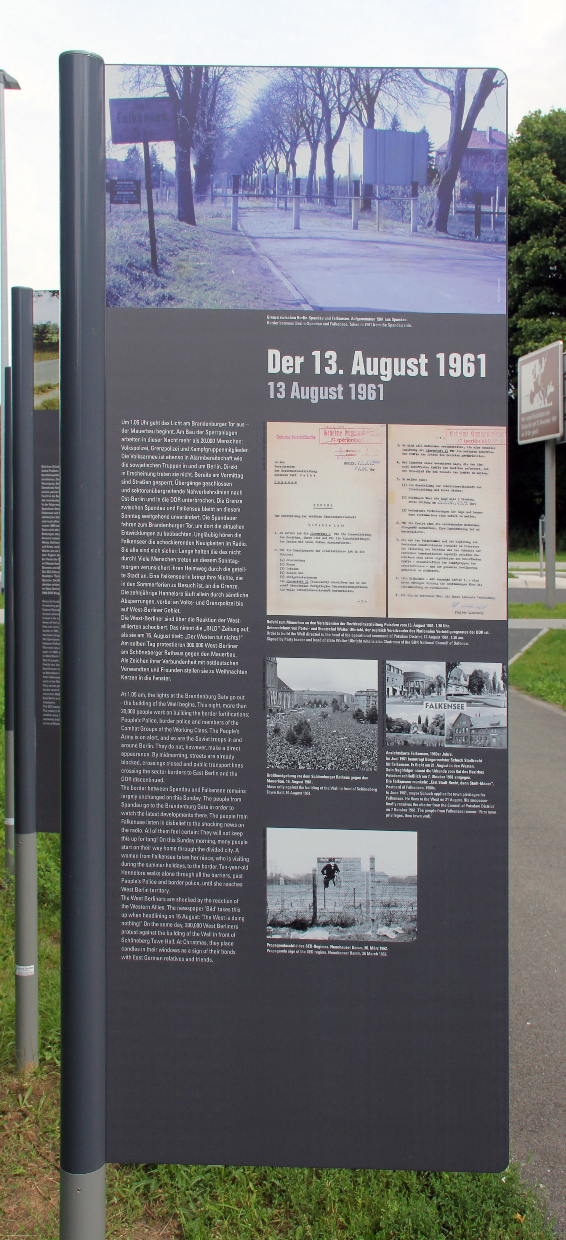 Memorial plaque, Deutsche Teilung, Bürgermeistergarten, Falkens…
