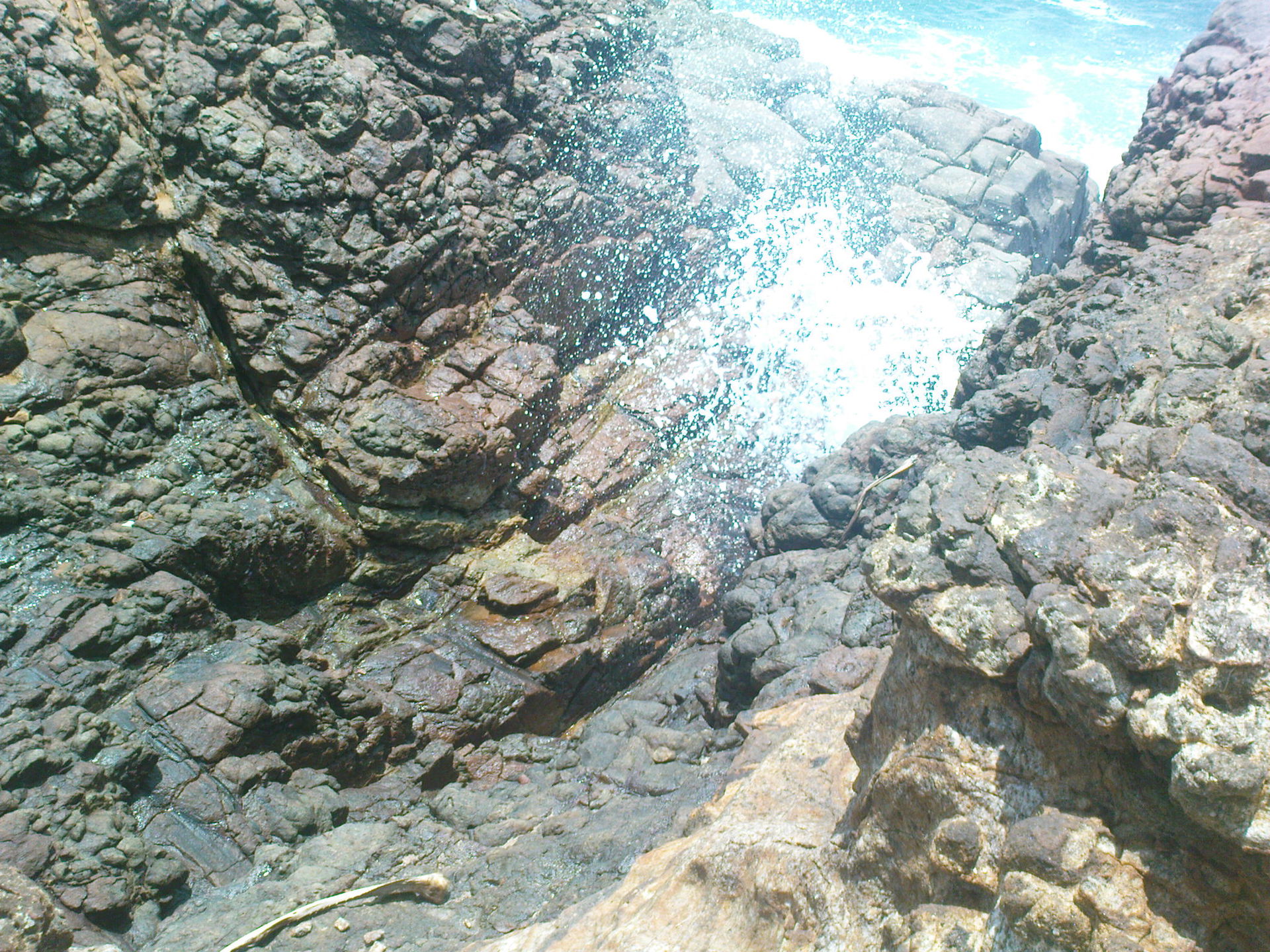 Hummanaya blowhole - Kudawella, Sri Lanka