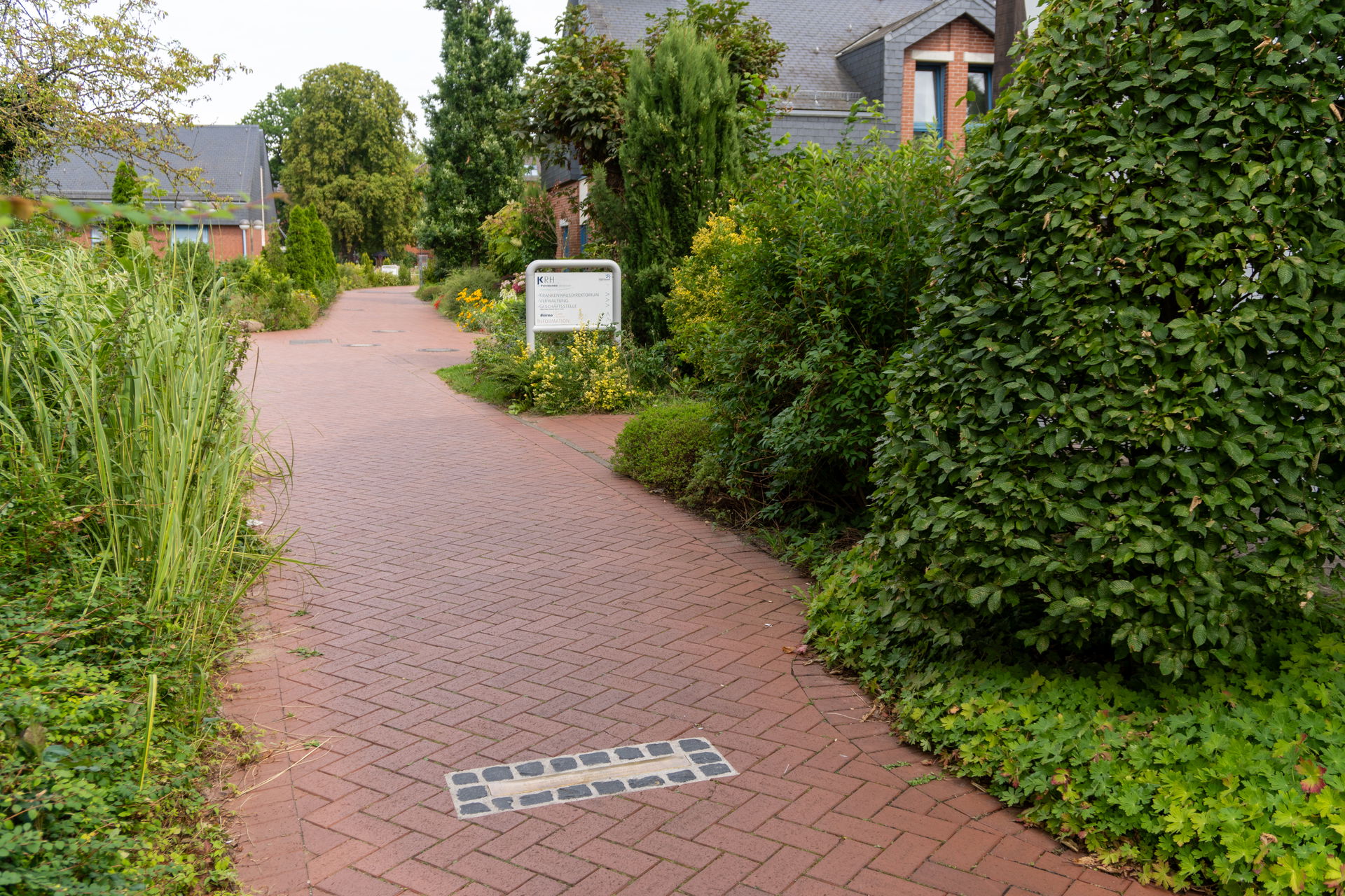 Stolperschwelle auf dem Gelände der KRH Psychiatrie Wunstorf