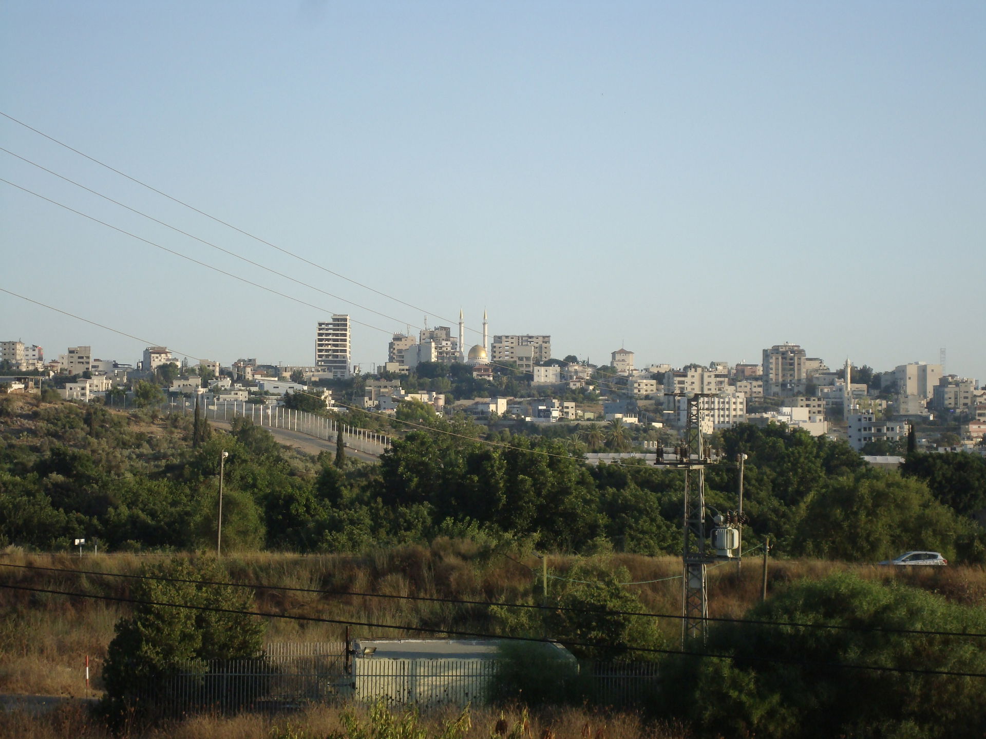 מבט על העיר קלקיליה מדרום צור יגאל