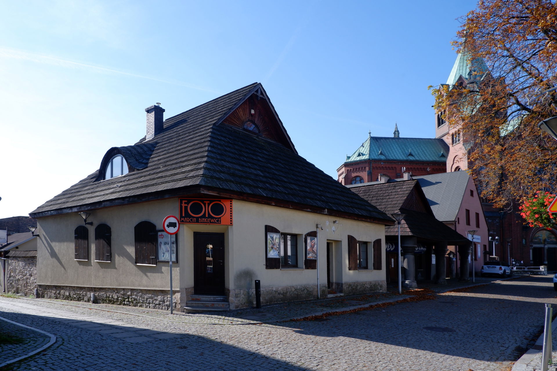 2 Kościelna Street in Czeladź, Poland