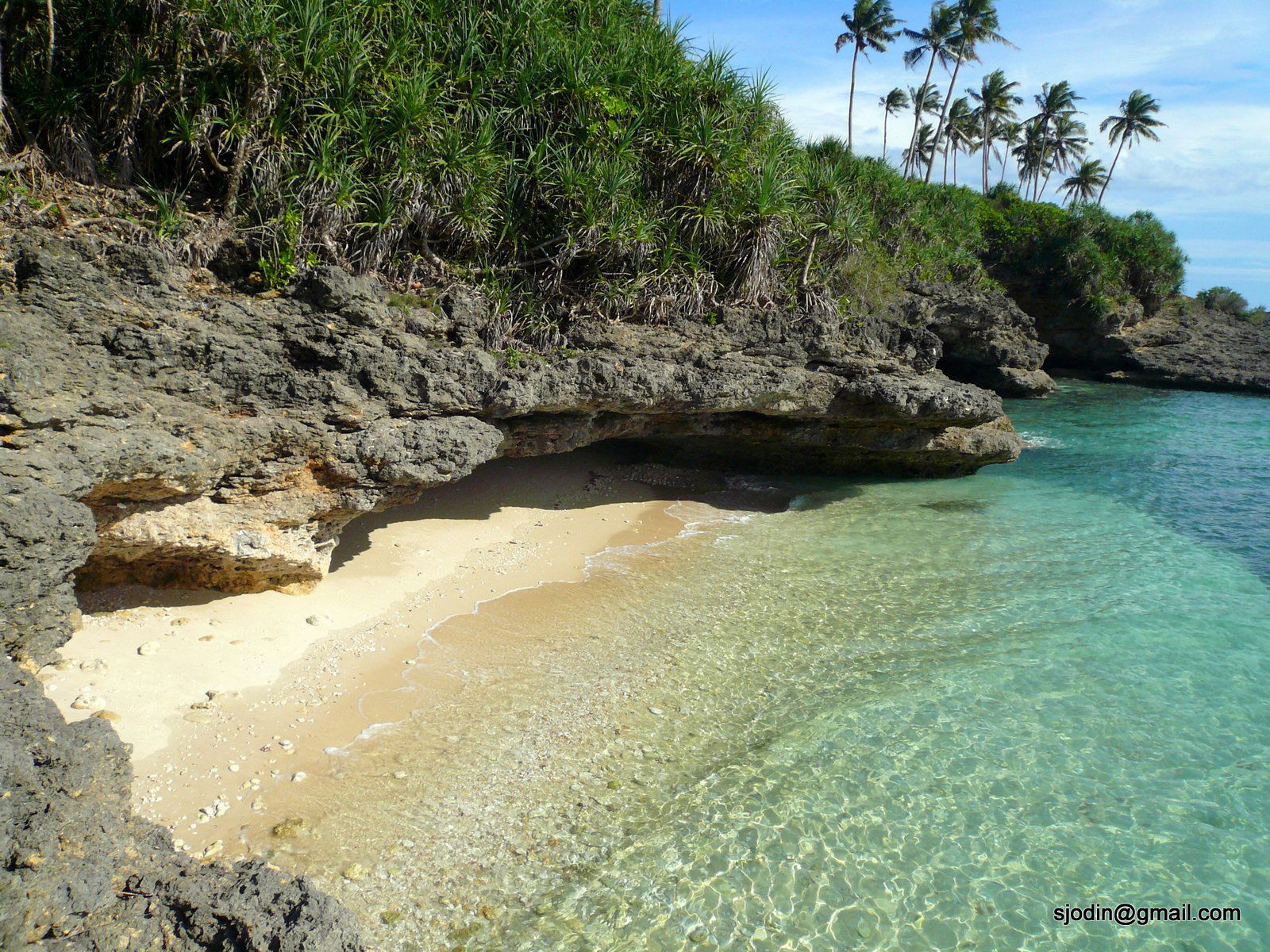 Hidden small Guimaras beach