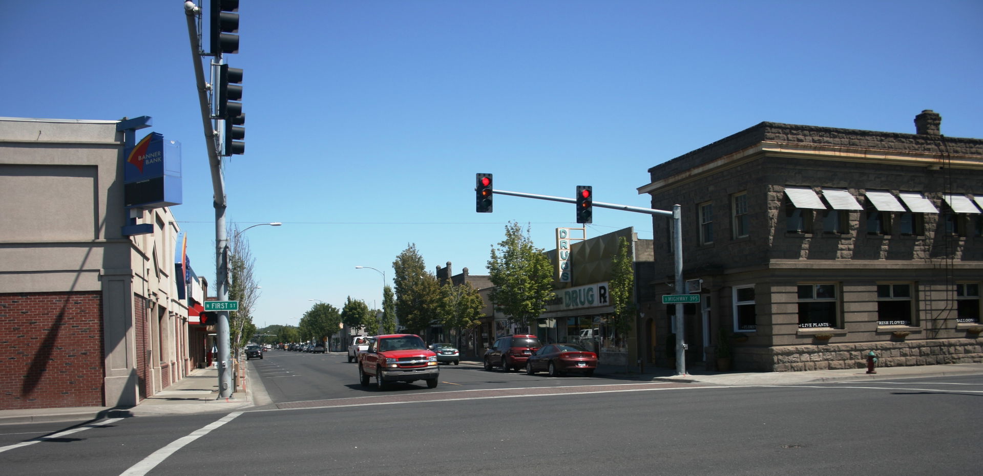 Hermiston is a city in Umatilla County, Oregon, United States.
…