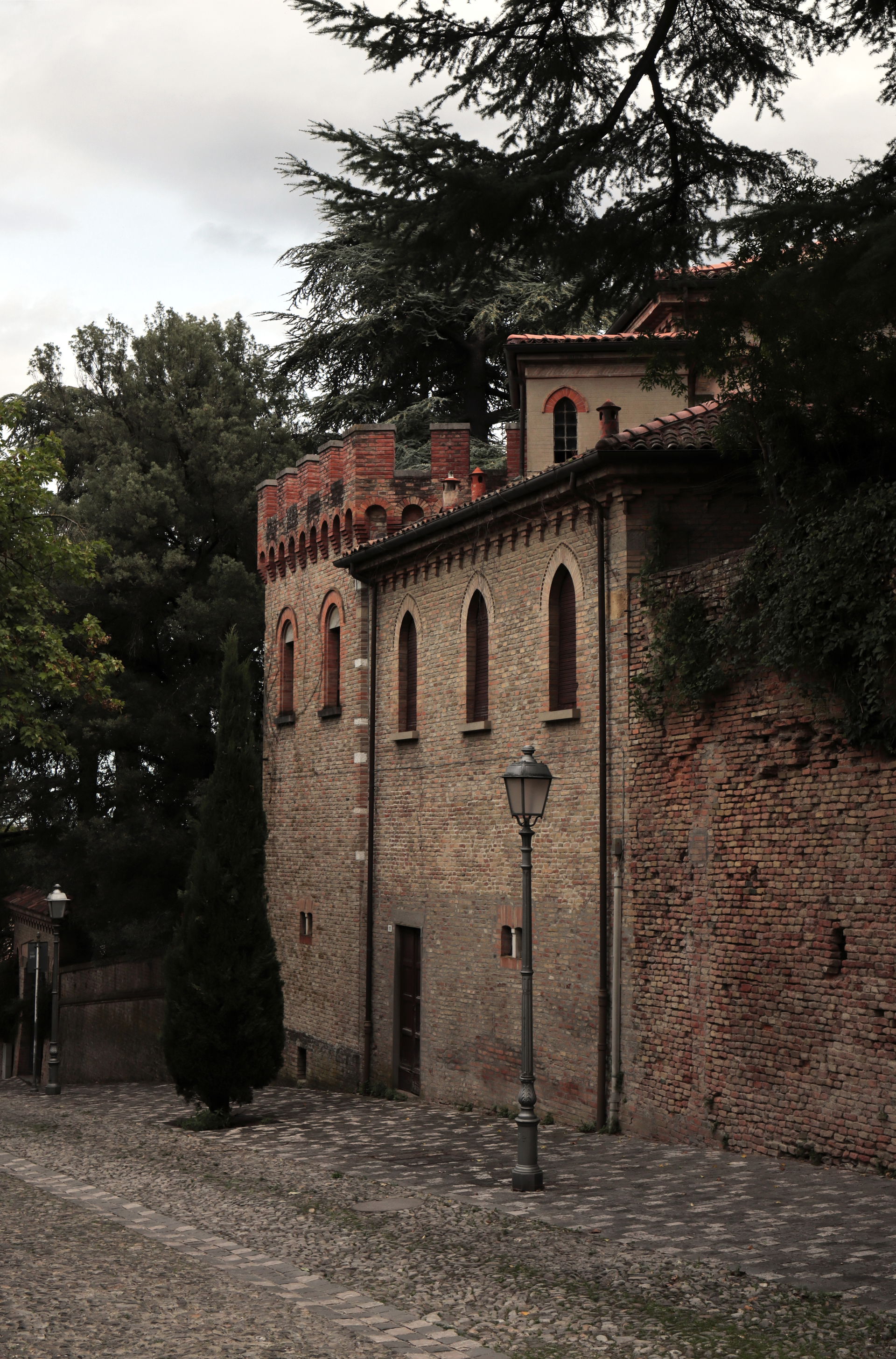 Cesena: Villa Valeria, via Malatesta Novello , Cesena.