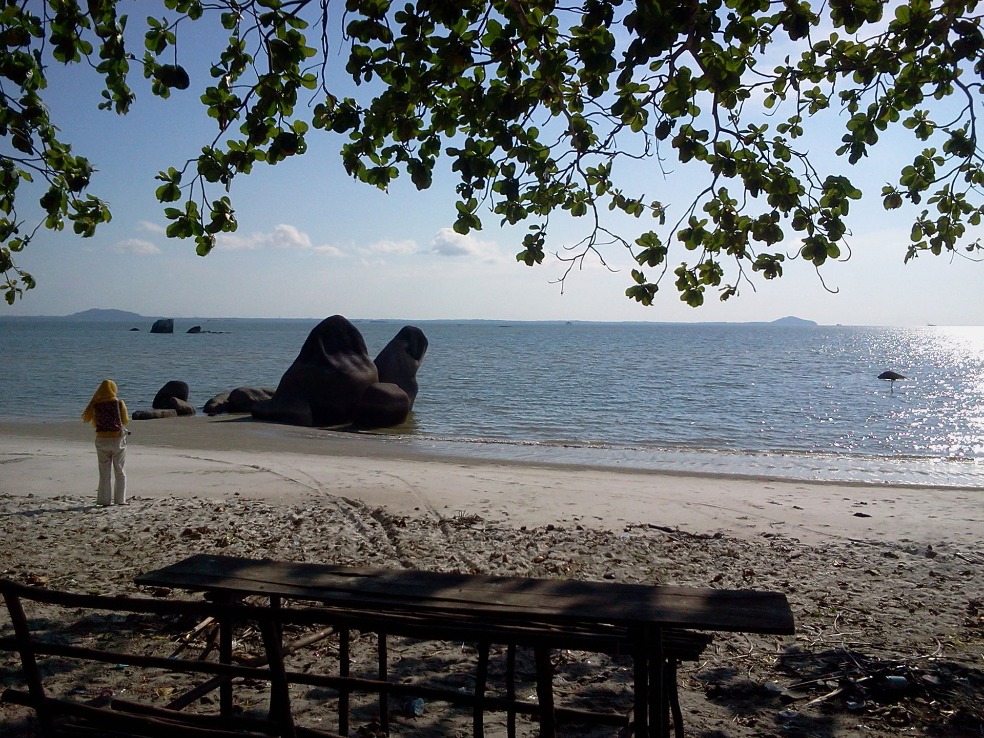 Pantai Romodong, Belinyu, Bangka Belitung: Sore, Menanti Sunset