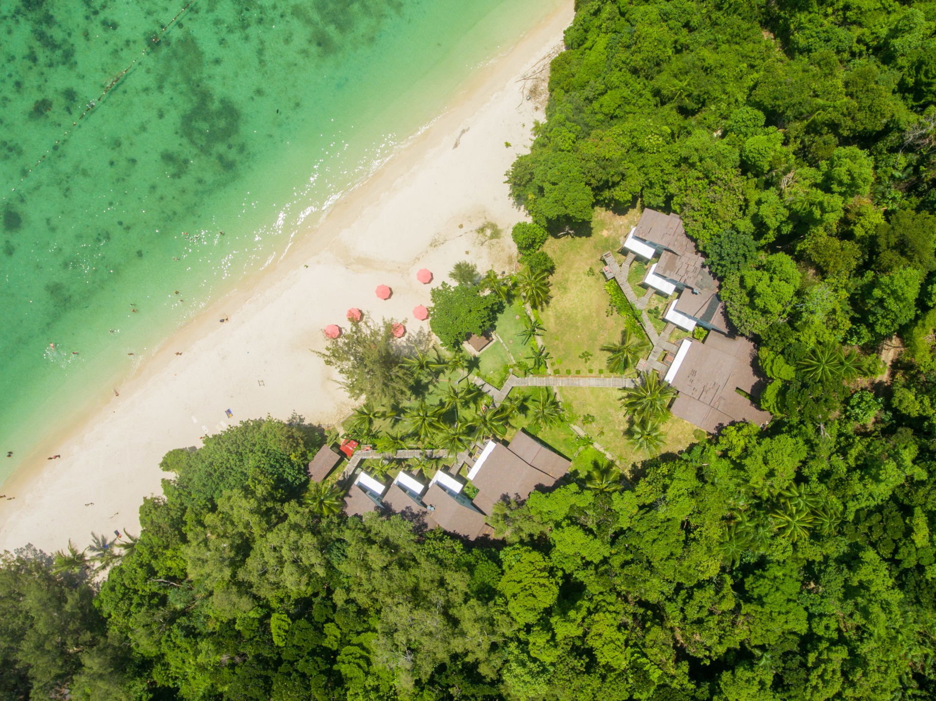 Drone footage of Manukan Island Resort