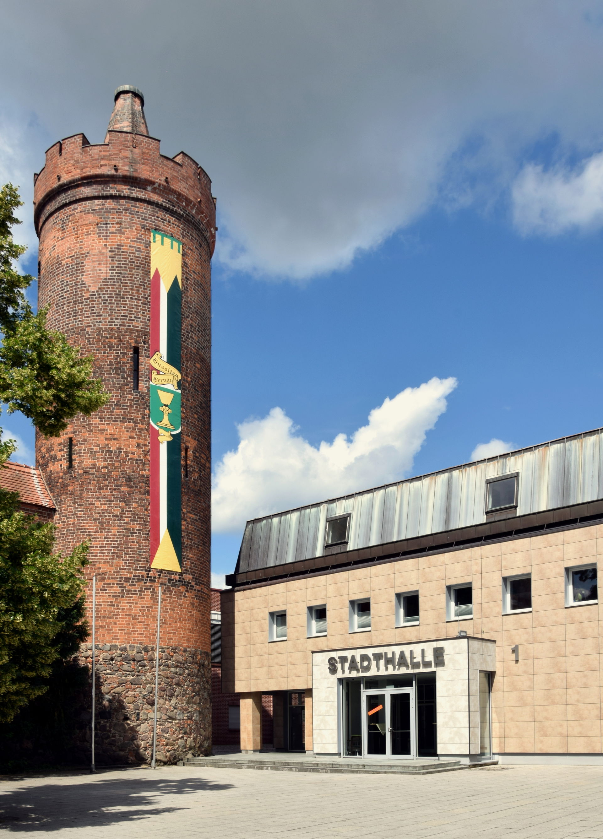Hungerturm and Stadthalle am Steintor in Bernau bei Berlin, Bra…