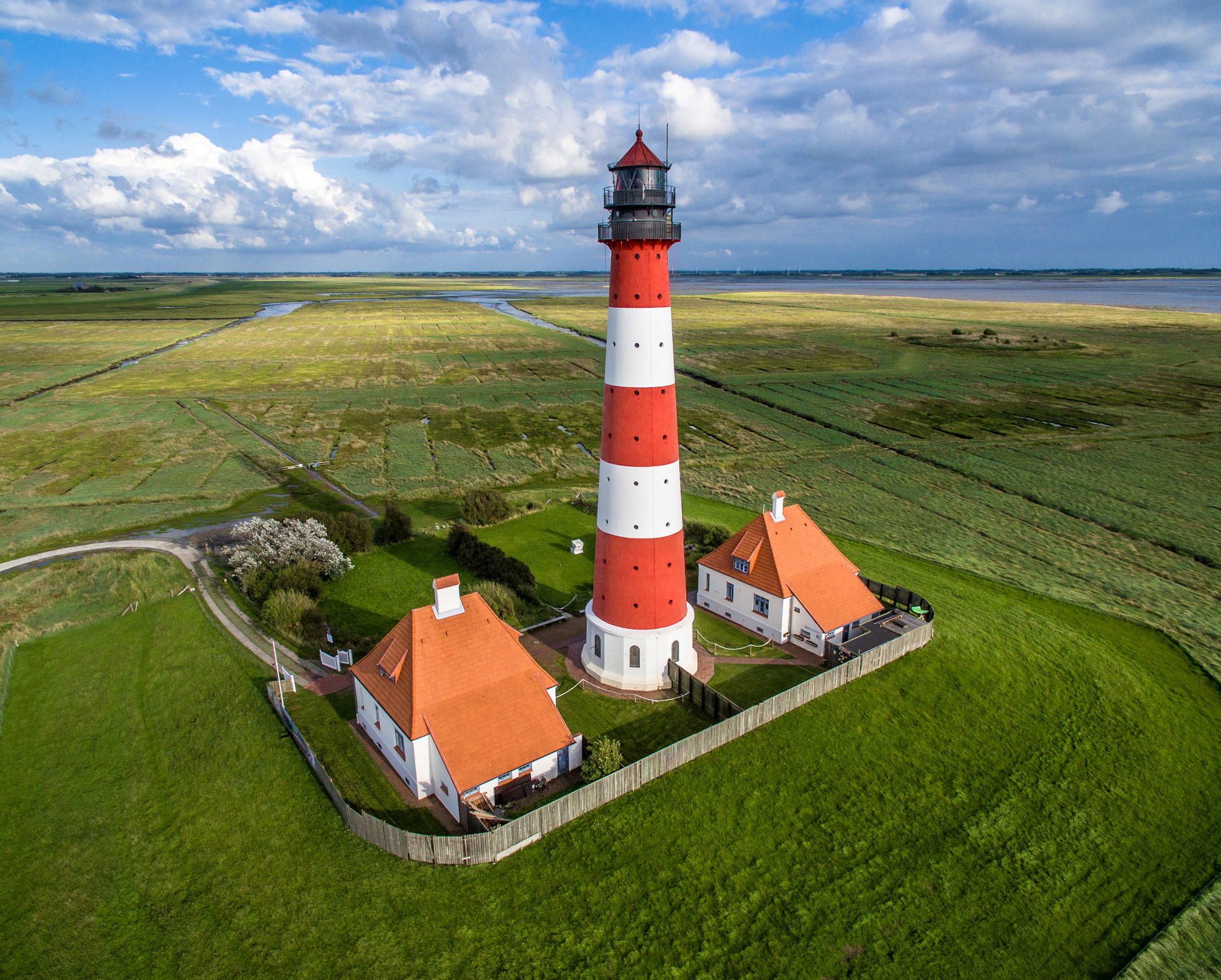 Aerial photograph of Westerheversand Lighthouse.