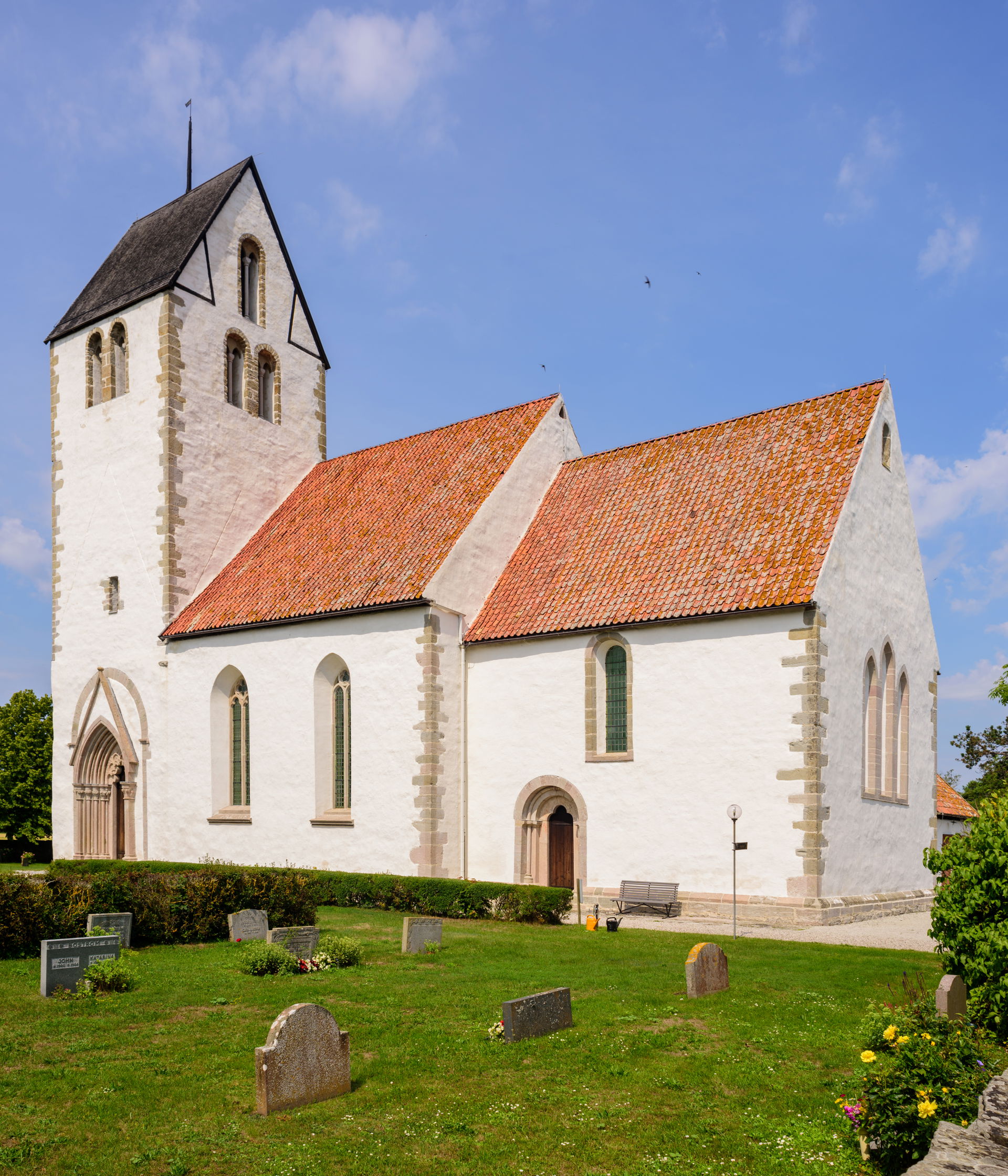Hamra Church (Swedish: Hamra kyrka) is a medieval church in Ham…