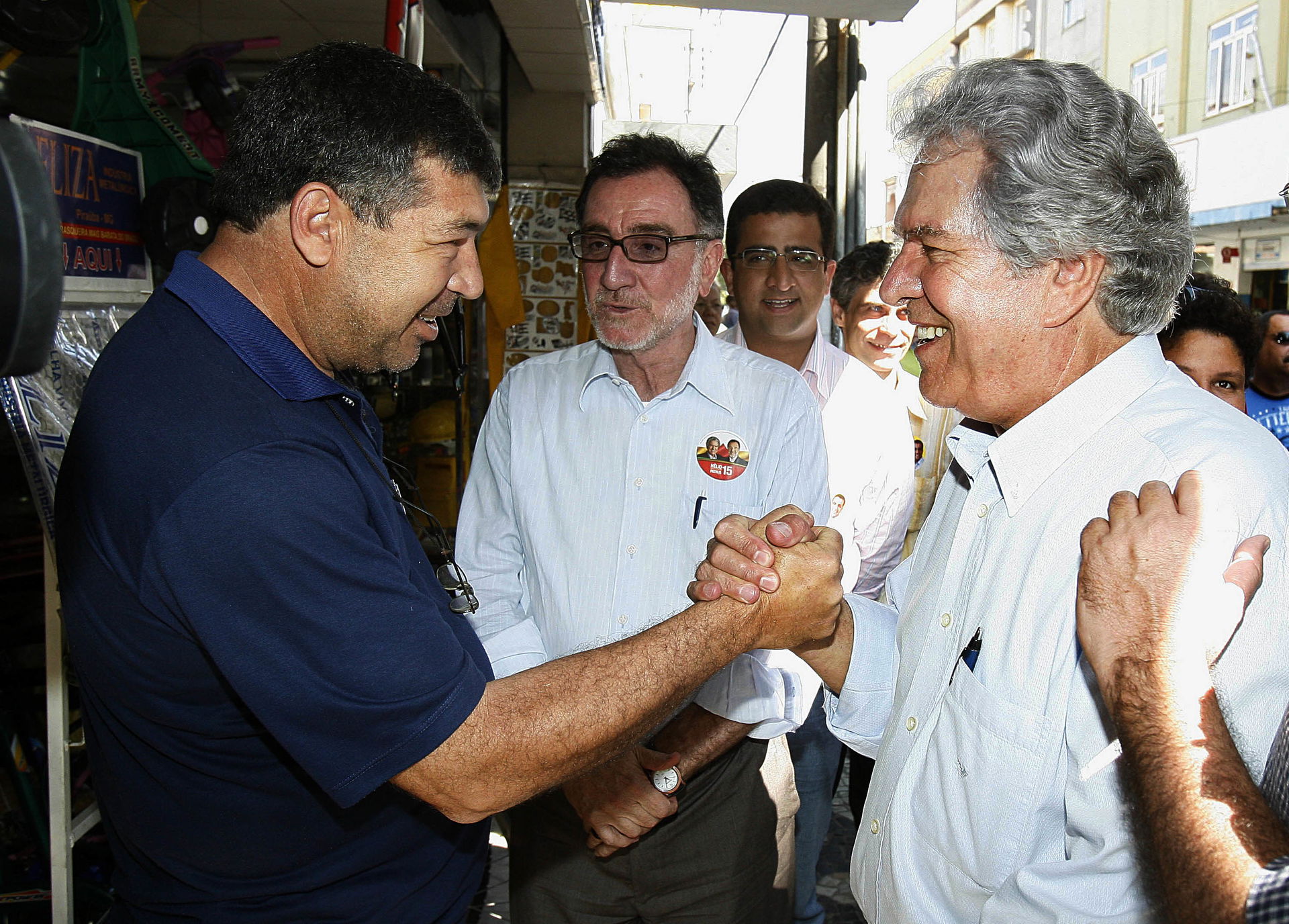 06-08-2010 Alem Paraiba/MG. O candidato ao governo de Minas pel…