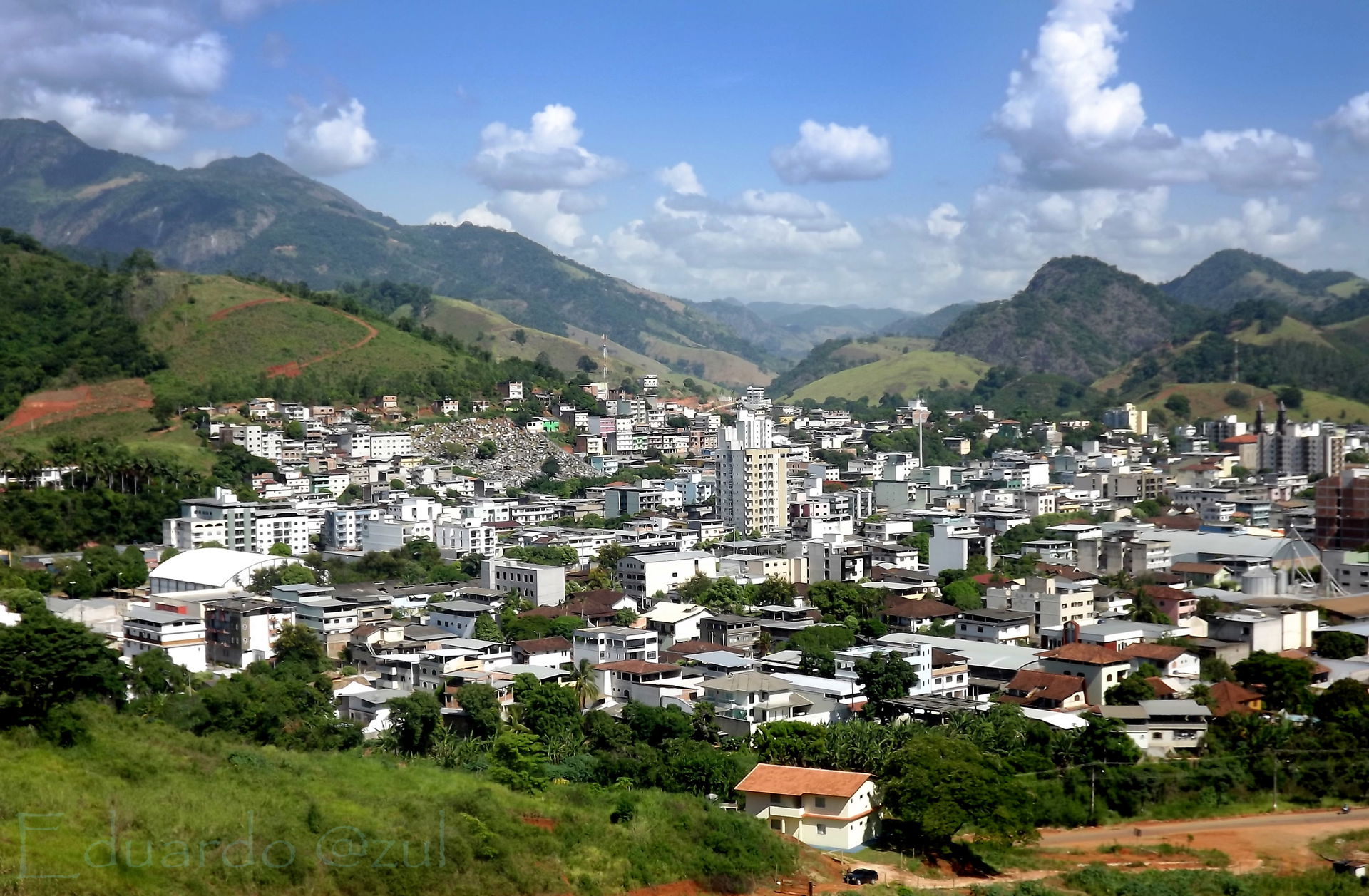 Vista panorâmica do município de Castelo, no Estado do Espirito…