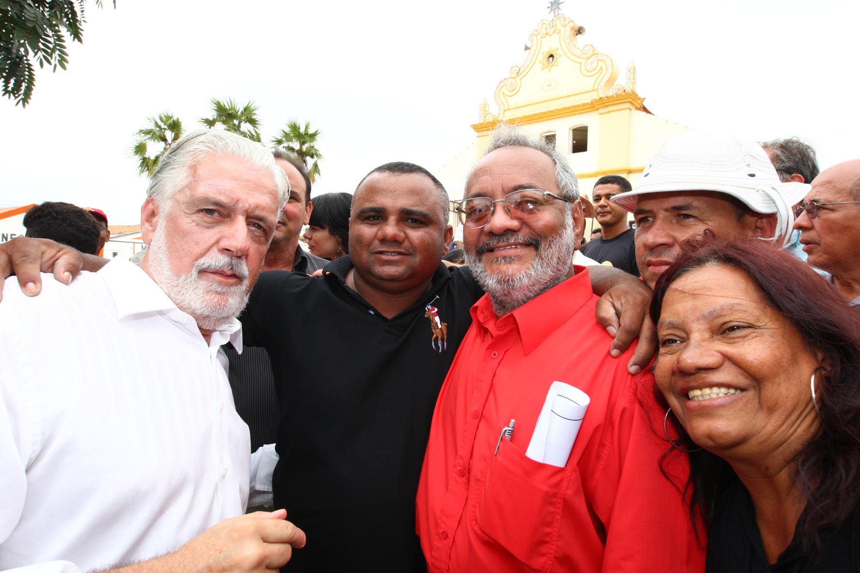 Entrega de sistemas simplificados de abastecimento de água para…