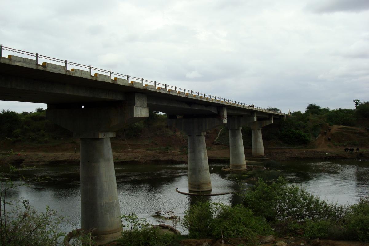 Bridge on the highway near Pulgaon