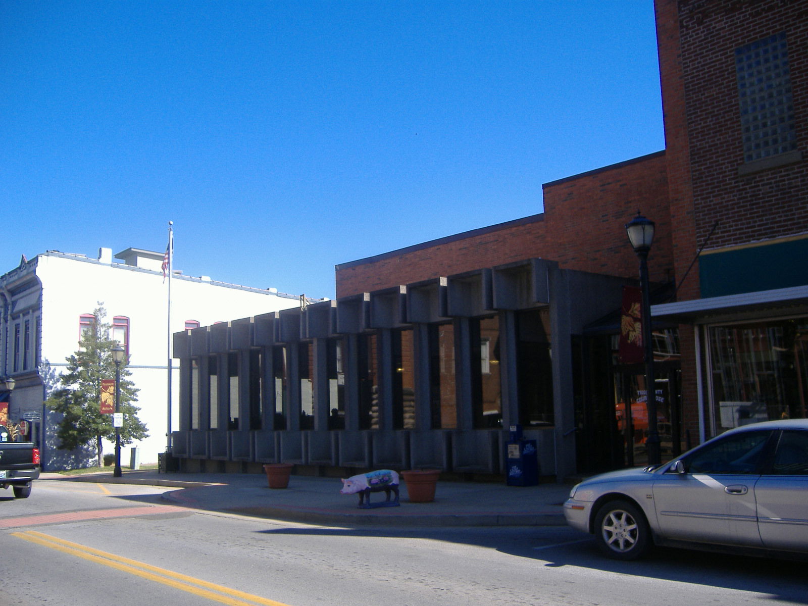 Trigg County Courthouse annex in Cadiz, Kentucky