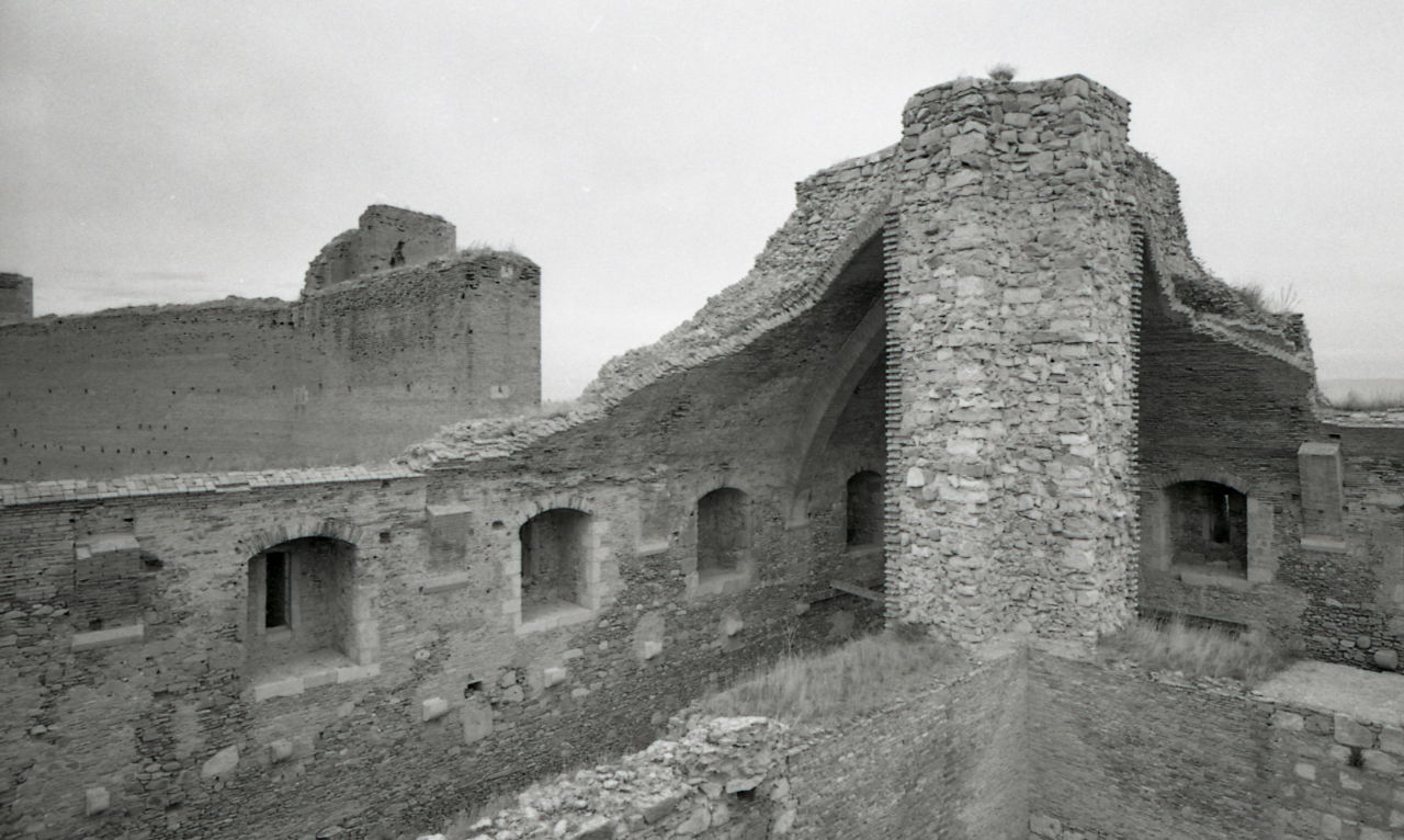 Servizio fotografico : Lucera, 1965 / Paolo Monti. - Strisce: 5…