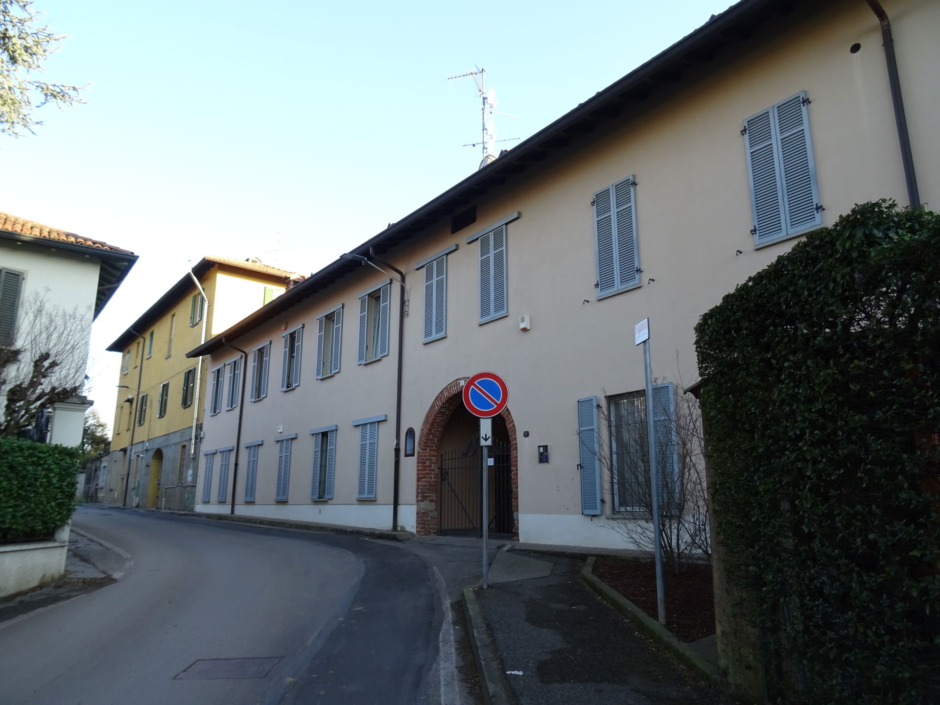 Dosso (Usmate Velate, Lombardy, Italy) - Cascina del Dosso