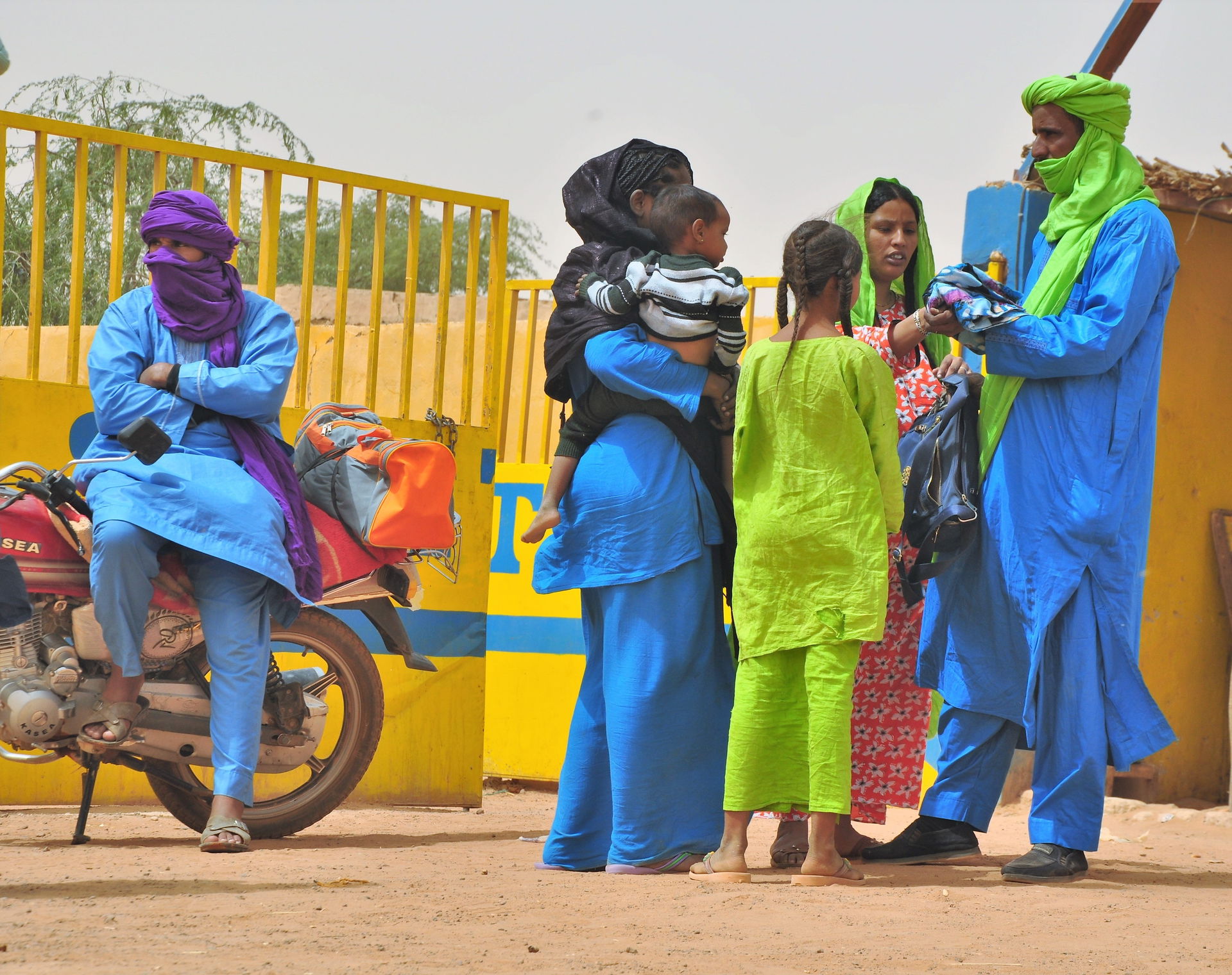 A family in Filingué, Niger (Filingué Department, Tillabéri Reg…
