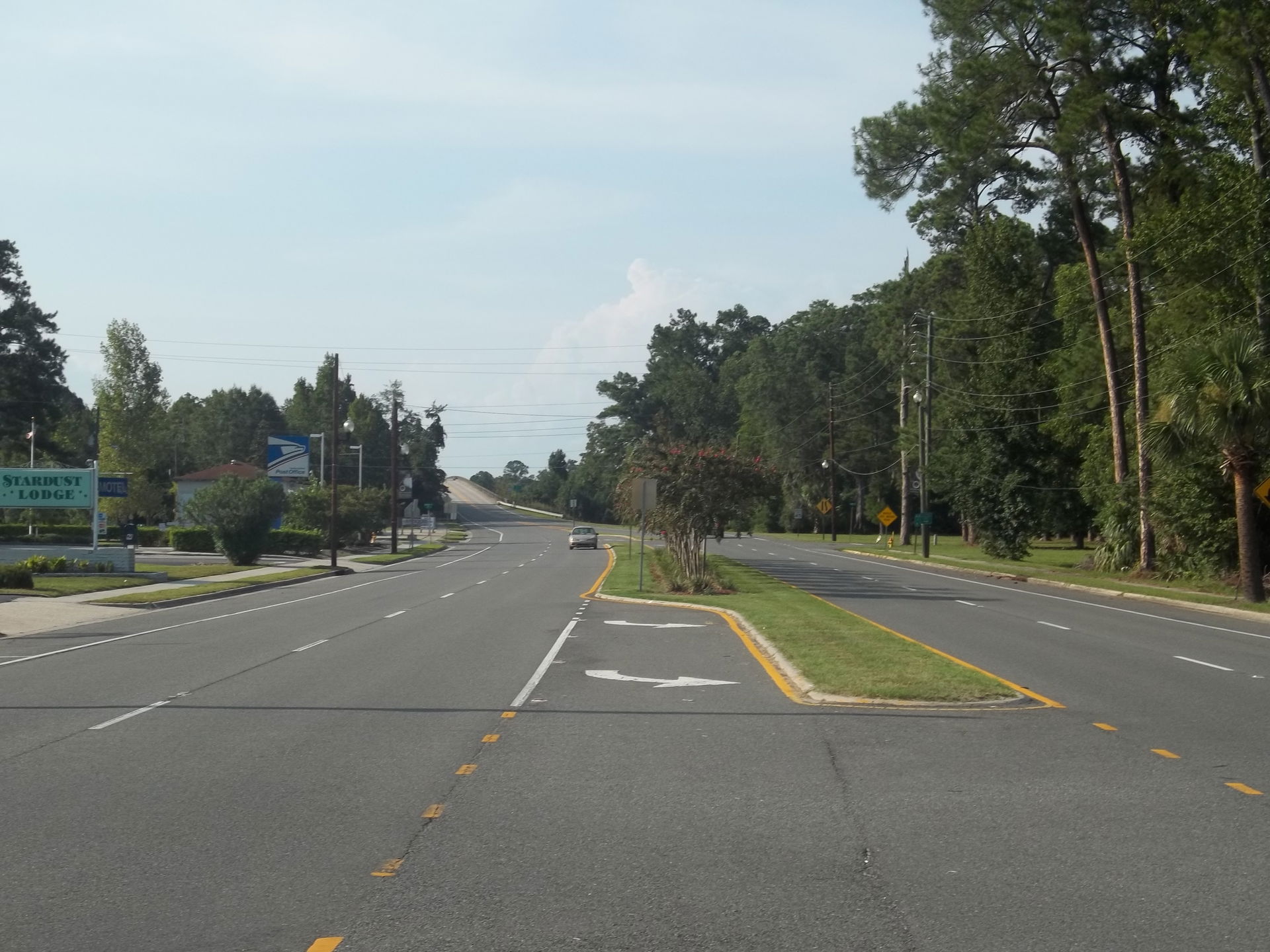 Woodbine, Georgia: U.S. 17, looking north
