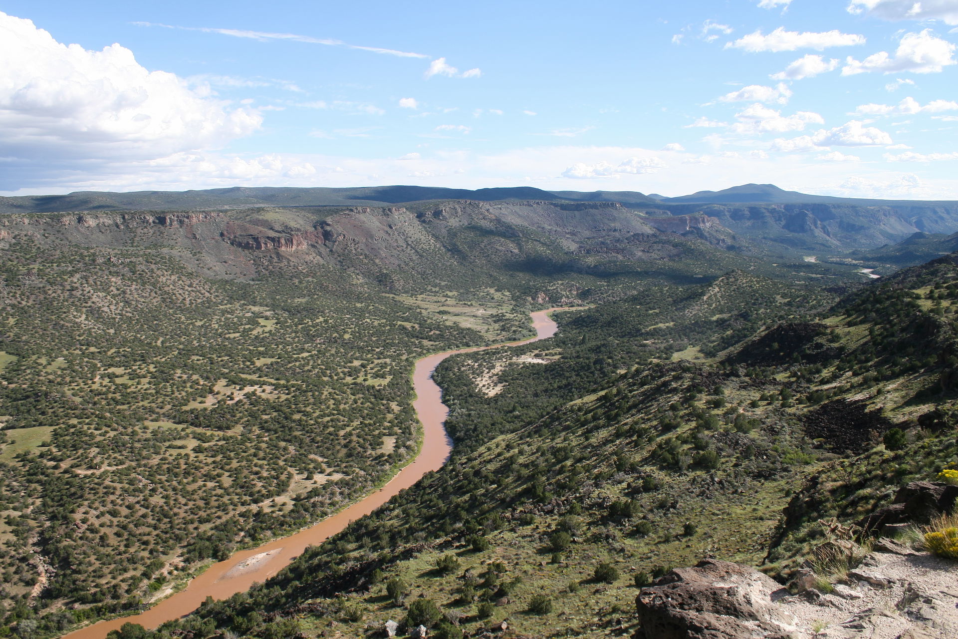 White Rock, New Mexico


View of the Rio Grande from the Overlo…