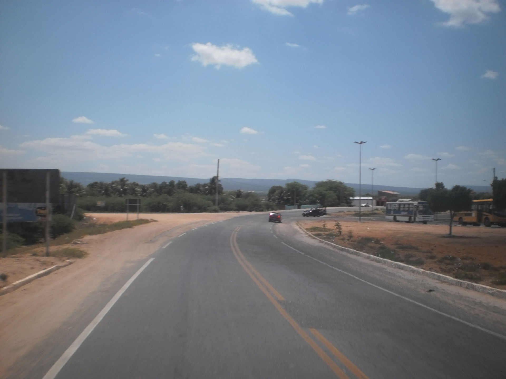 BR-316 na Avenida Djalma Vanderlei - Petrolândia, Pernambuco, B…