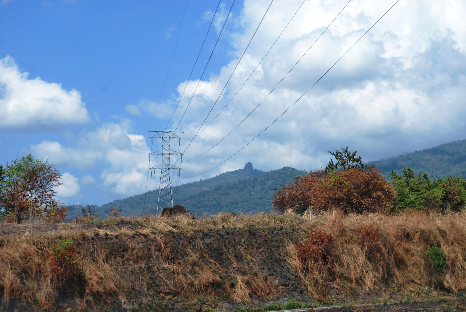 Mountain scenery off Highway 200 in the Huixtla municipality of…