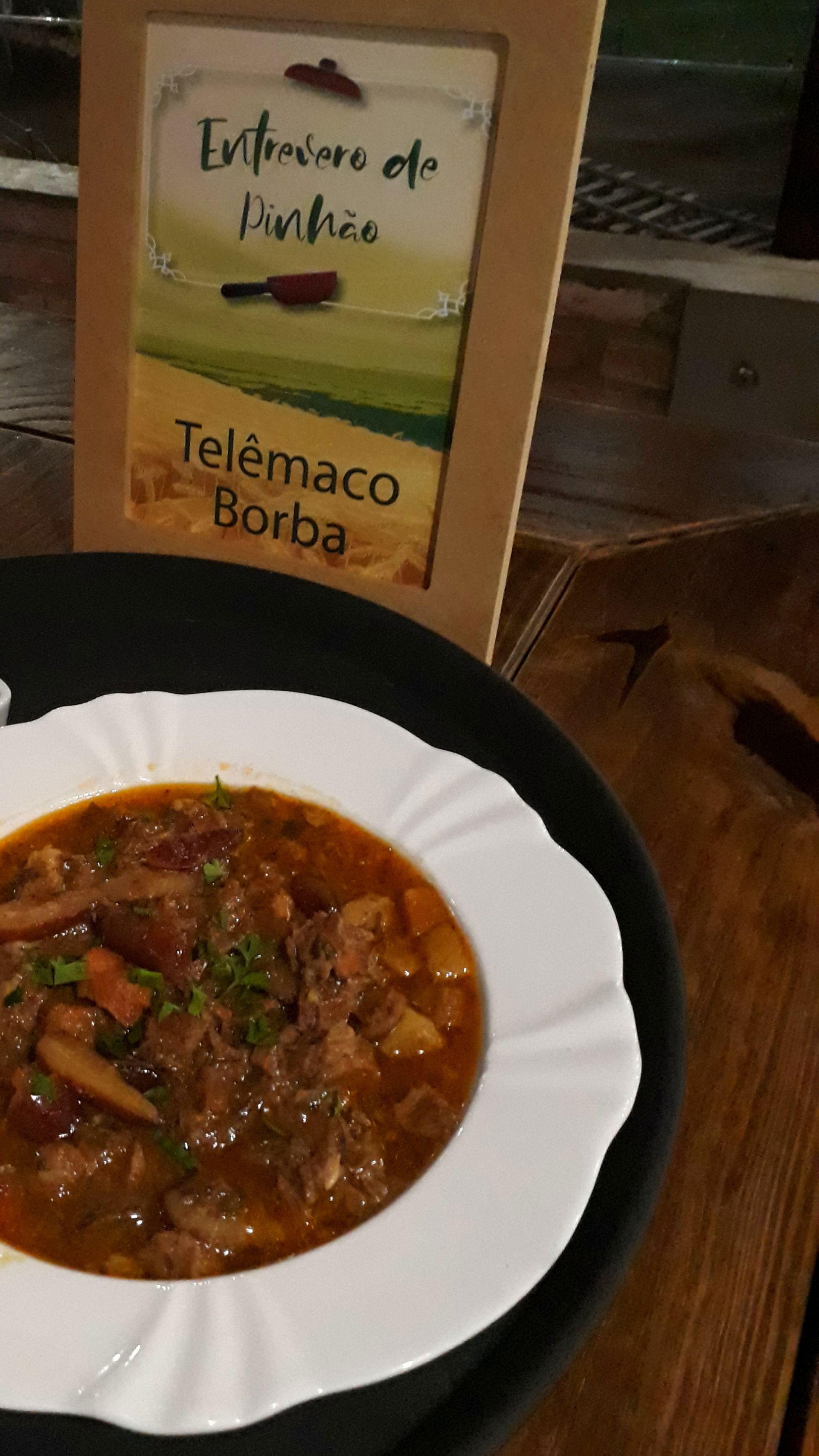 Entrevero de pinhão, prato típico de Telêmaco Borba, no Paraná.